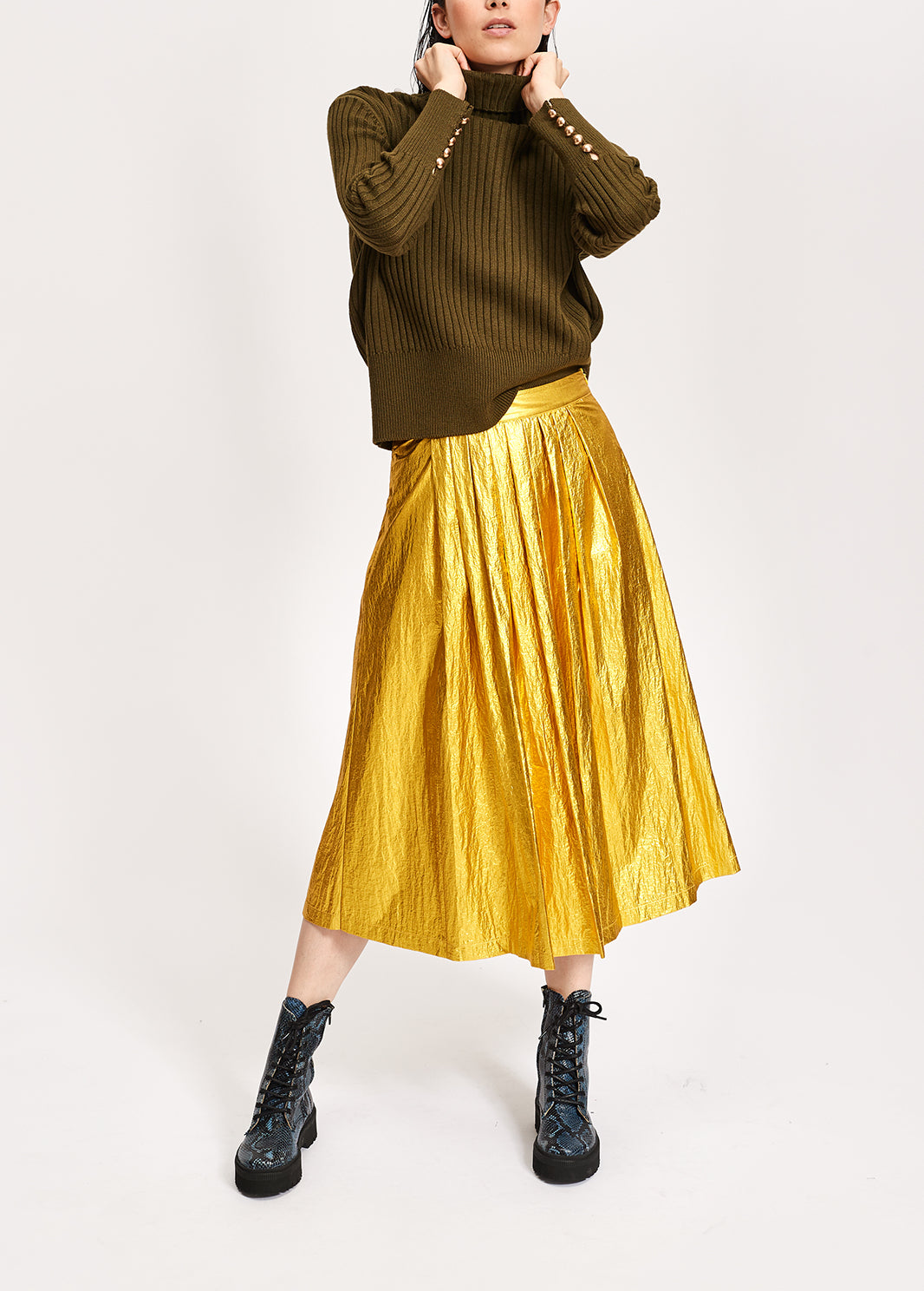 Gold metallic foil pleated midi skirt RE—SSENTIEL | Essentiel second hand