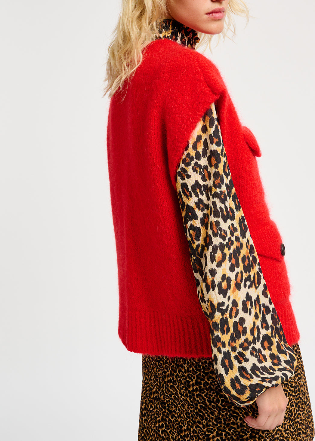 Red sleeveless mohair-blend cardigan RE—SSENTIEL | Essentiel second hand