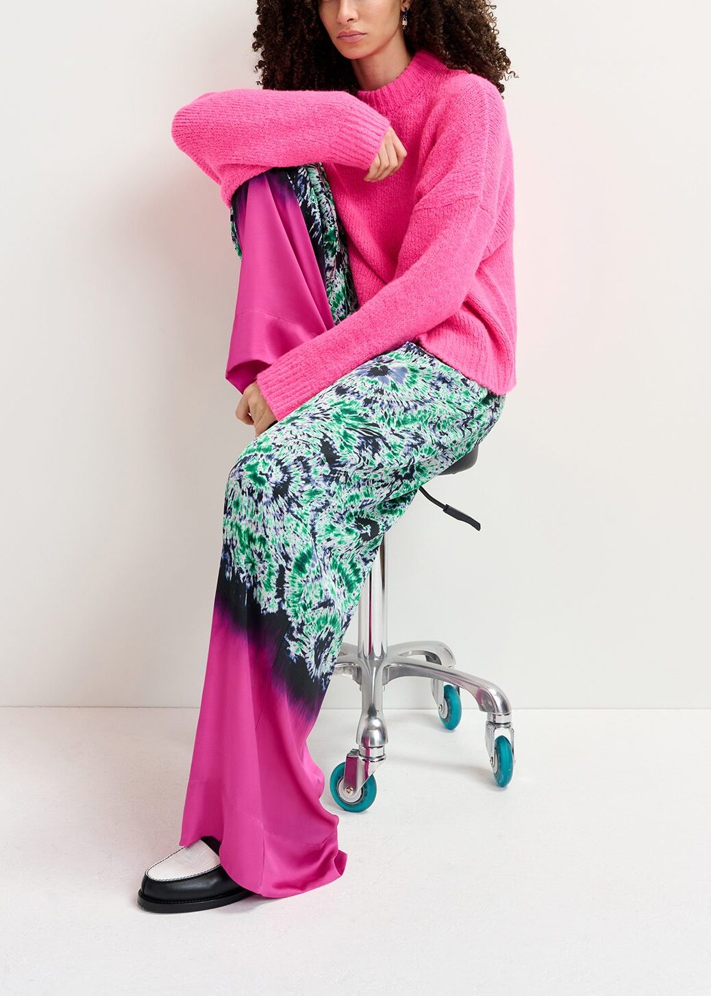 Green and navy blue abstract-print wide-leg pants with dip-dyed effect RE—SSENTIEL | Essentiel second hand