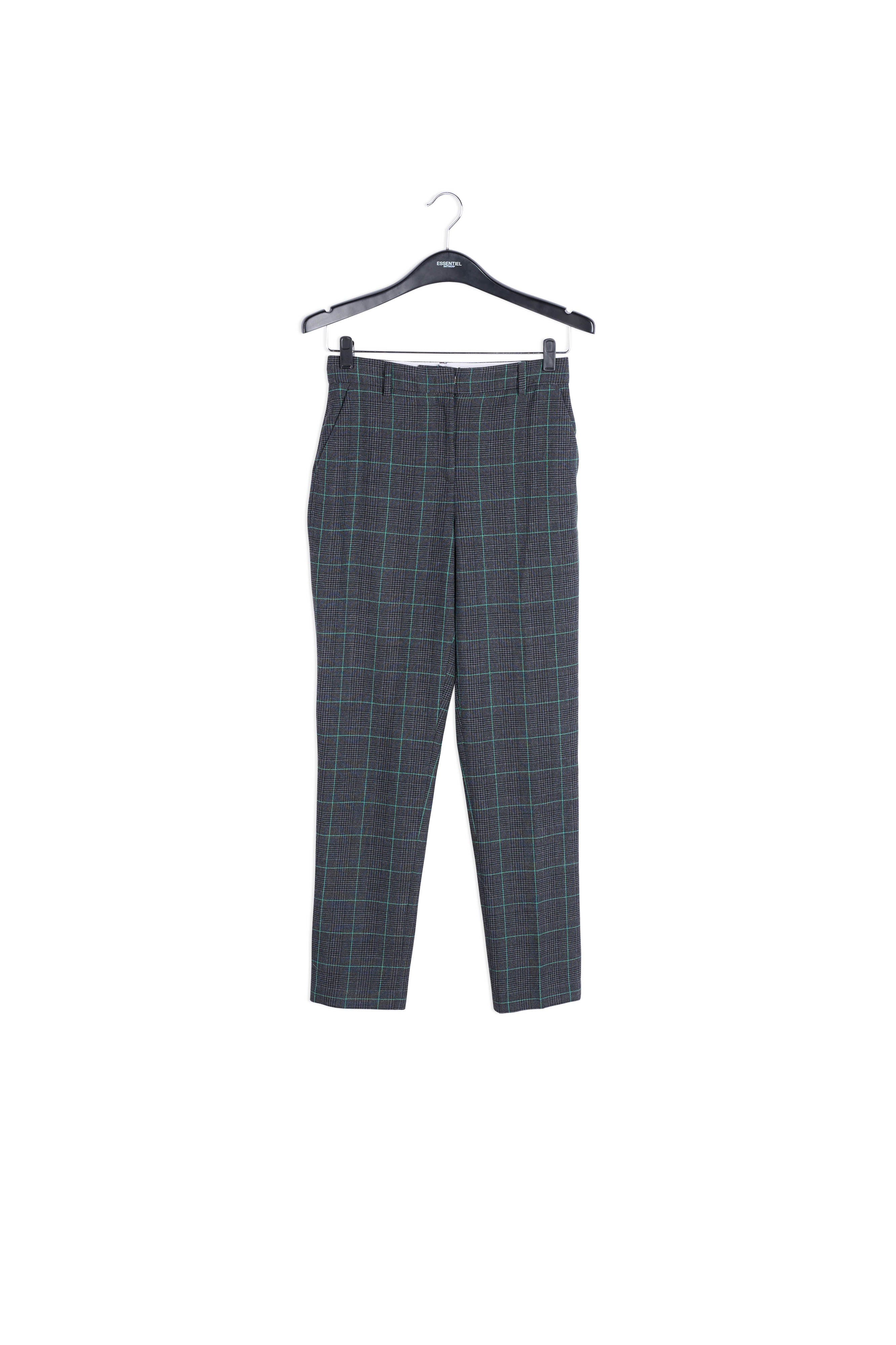 Wofia pants RE—SSENTIEL | Essentiel second hand