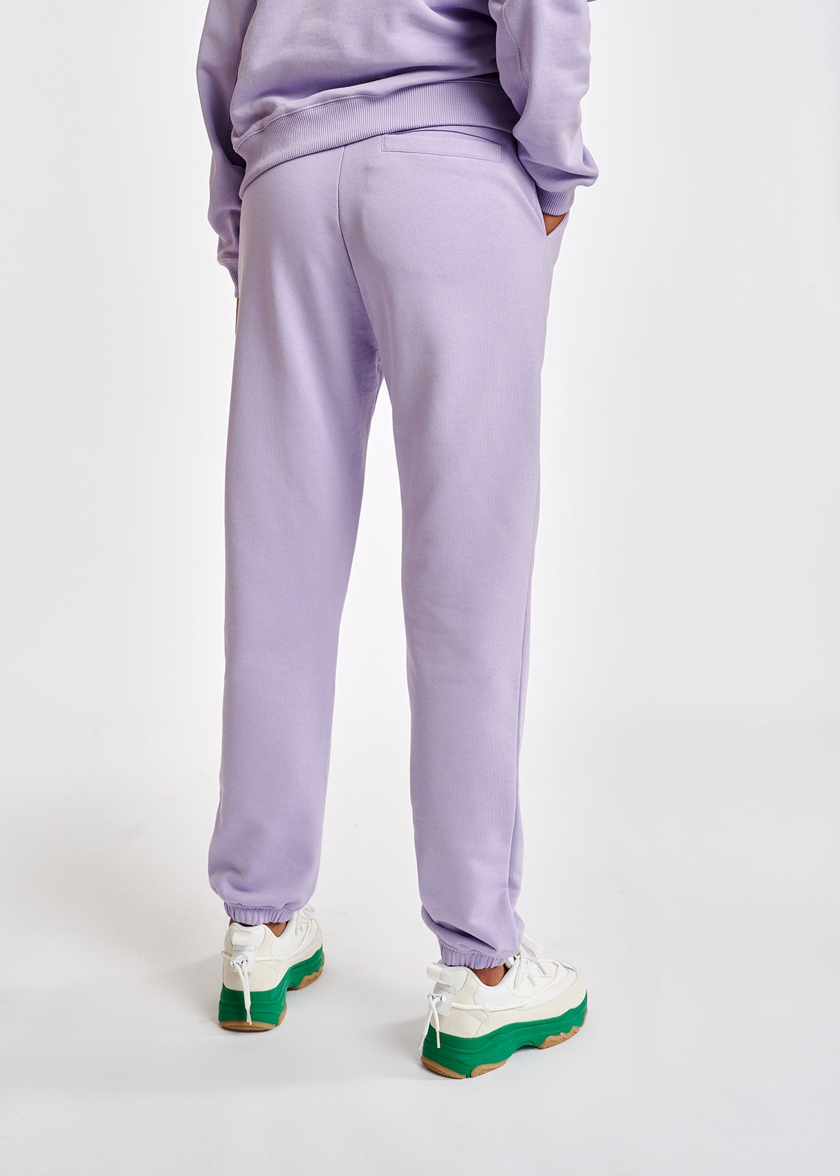 Sweatpants RE—SSENTIEL | Essentiel second hand