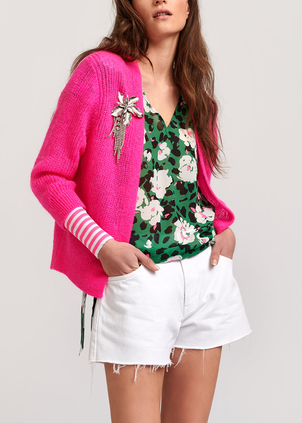 Neon pink ribbed-knit cardigan with striped neon cuffs RE—SSENTIEL | Essentiel second hand