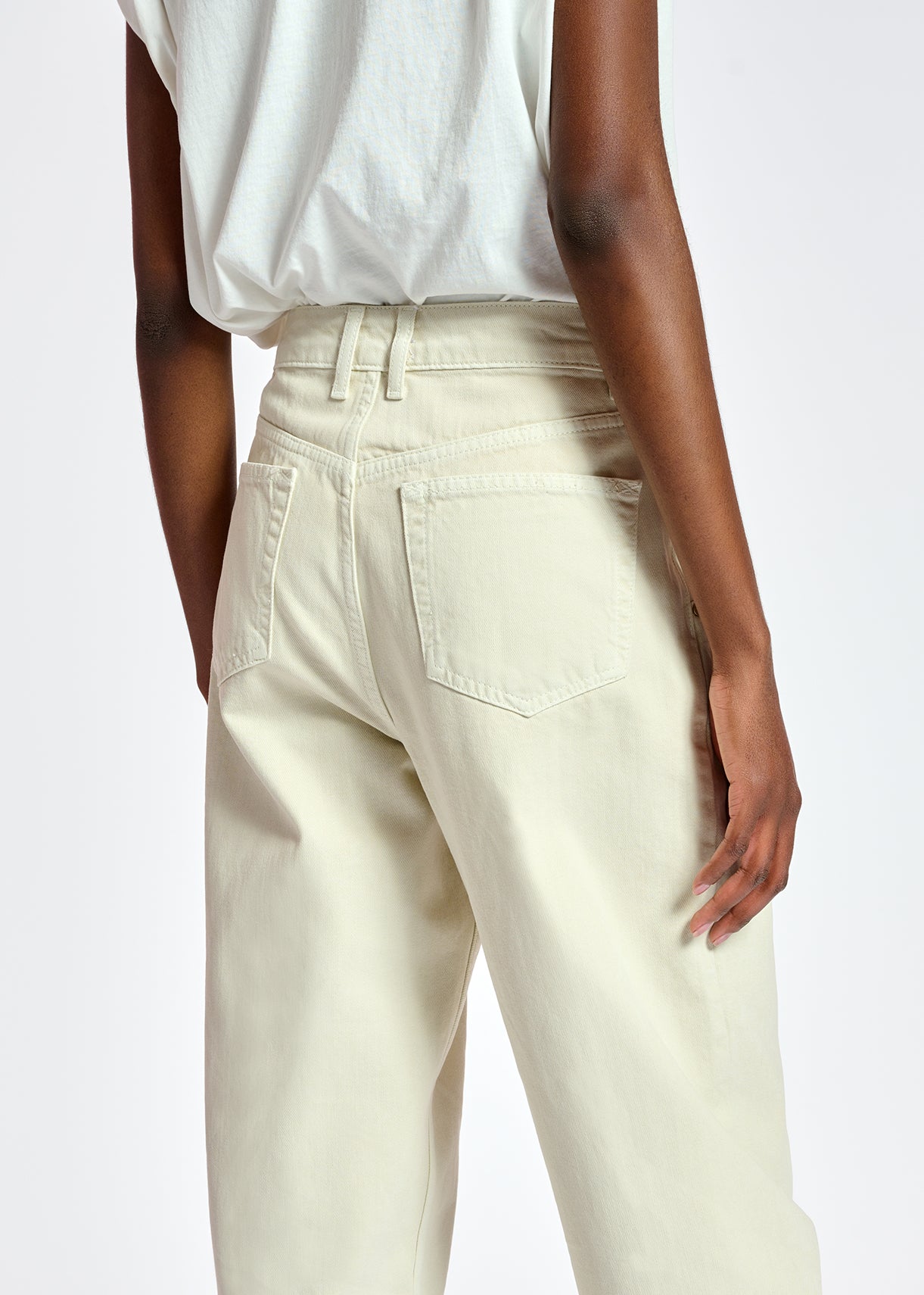 Jean boyfriend blanc cassé RE—SSENTIEL | Essentiel second hand