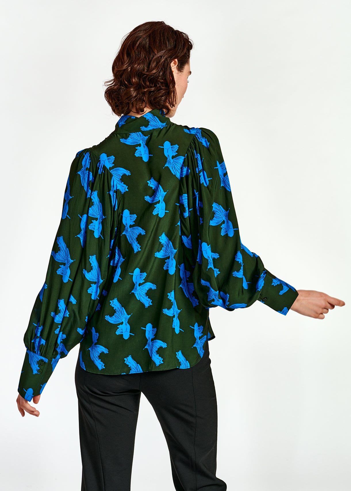 Khaki and turquoise baloon sleeves print shirt RE—SSENTIEL | Essentiel second hand