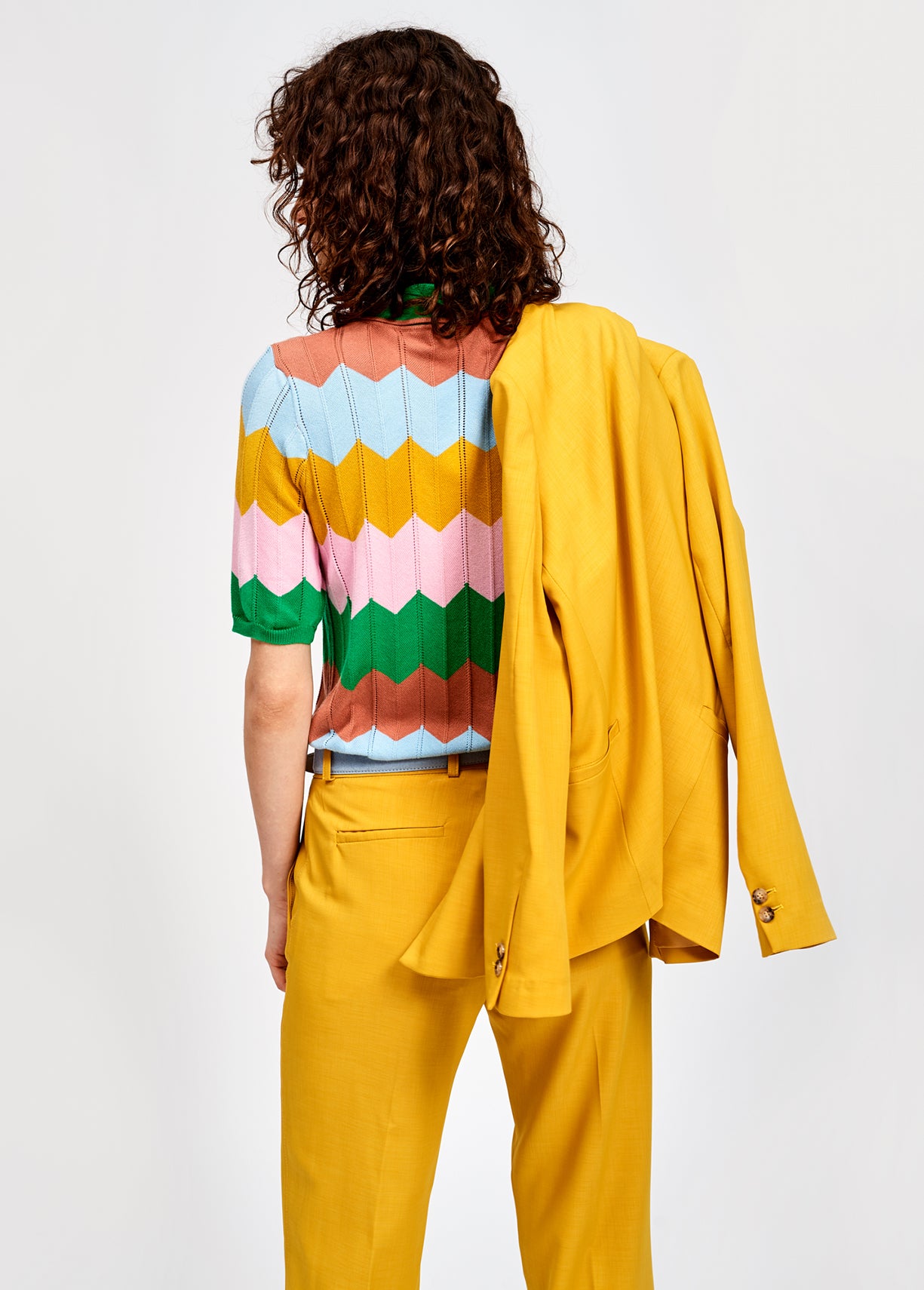 Multicolored zigzag pattern knitted polo shirt RE—SSENTIEL | Essentiel second hand