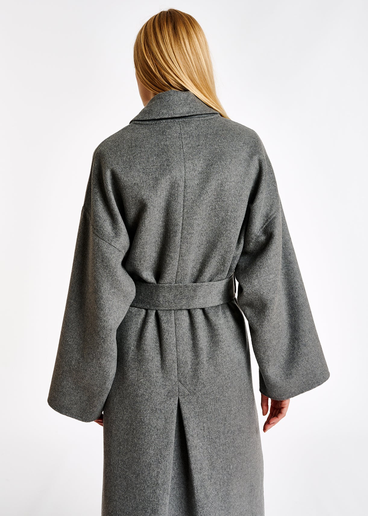 Aruffles manteau RE—SSENTIEL | Essentiel second hand