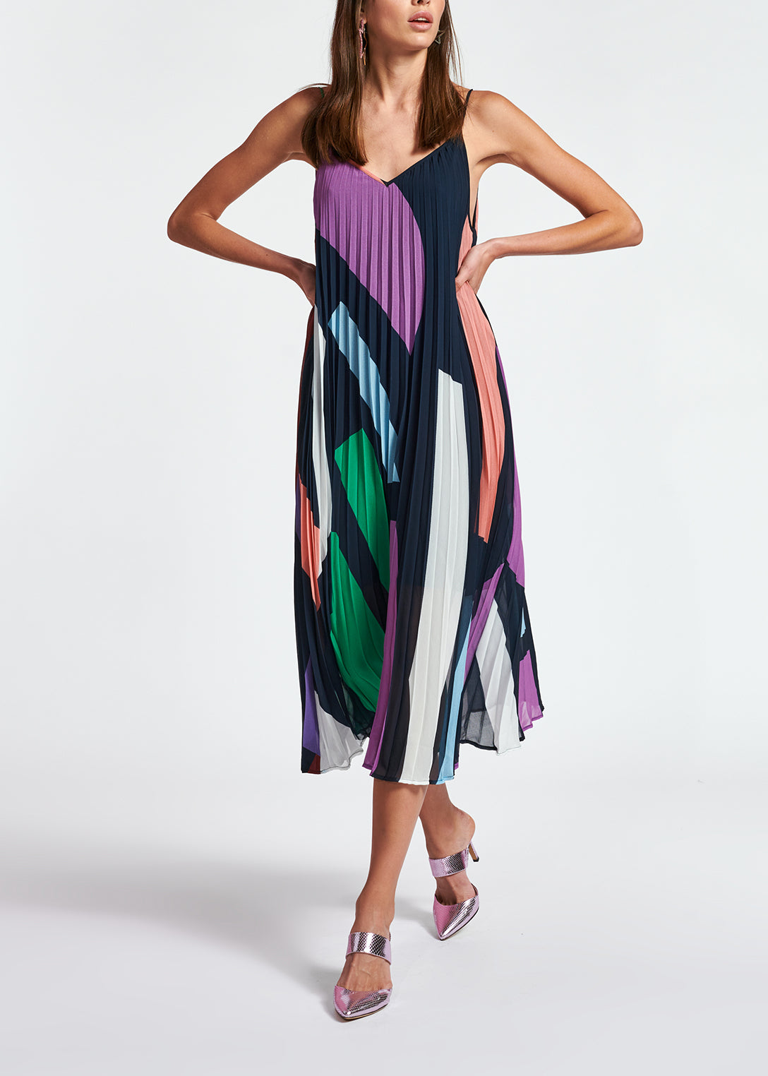 Dark blue graphic print plissé midi dress RE—SSENTIEL | Essentiel second hand