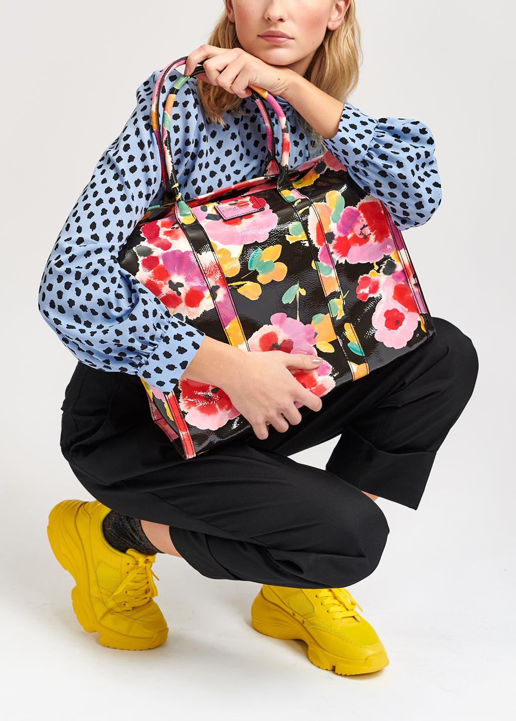 Lichtblauwe top met rolkraag en stippen RE—SSENTIEL | Essentiel second hand