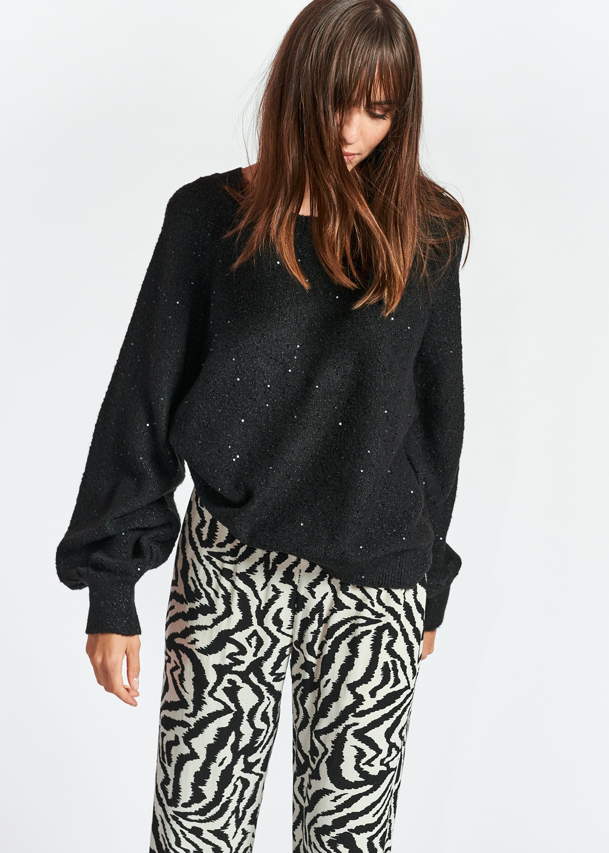 Black oversized sequined sweater RE—SSENTIEL | Essentiel second hand
