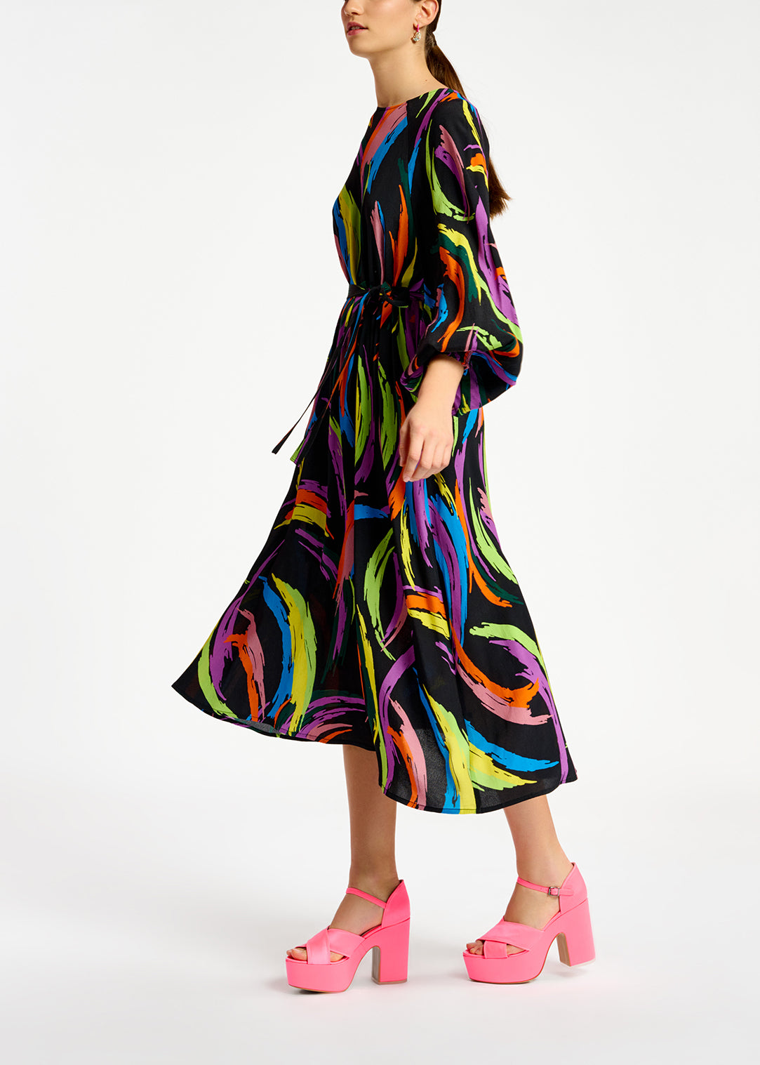 Midi-jurk met veelkleurige abstracte print RE—SSENTIEL | Essentiel second hand
