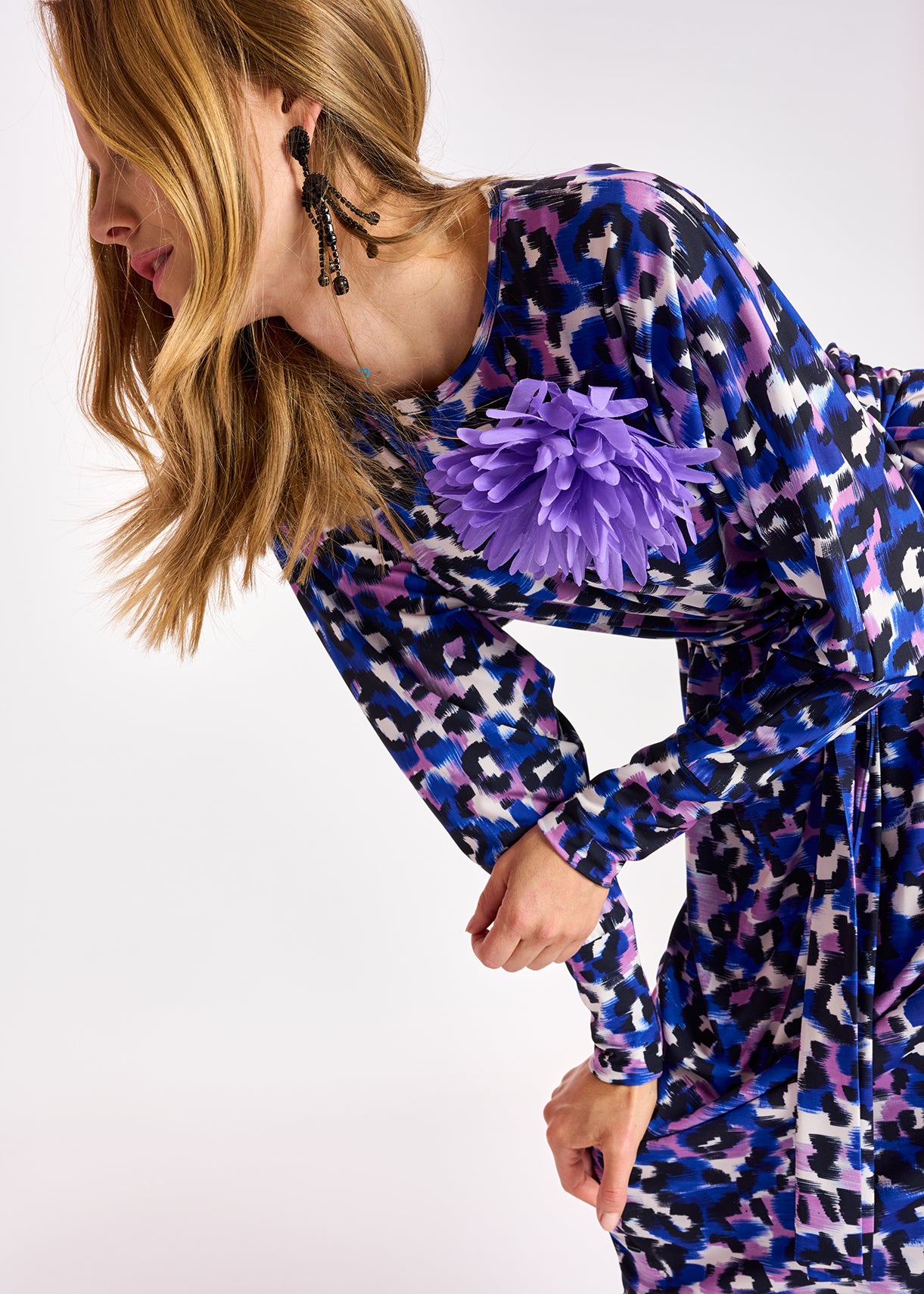 Astretch bedrukte jurk RE—SSENTIEL | Essentiel second hand