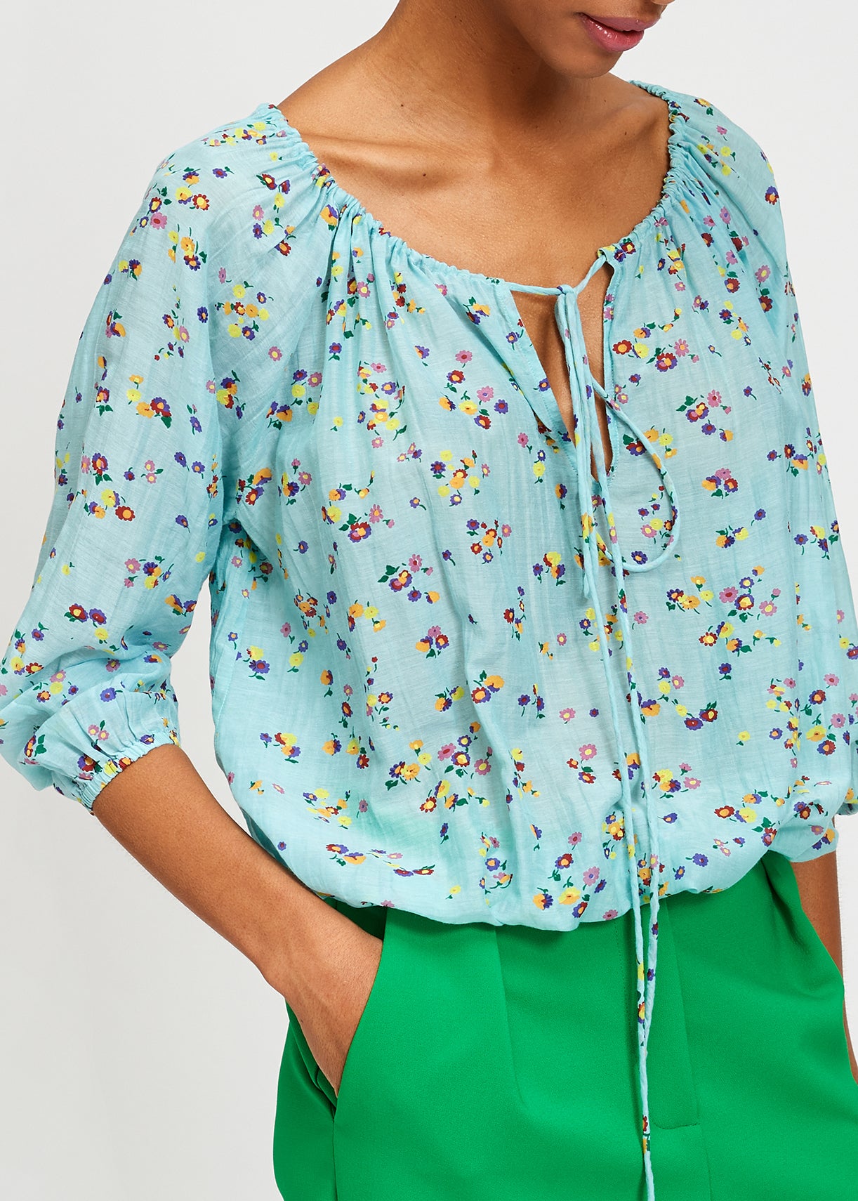 Light blue floral blouse RE—SSENTIEL | Essentiel second hand