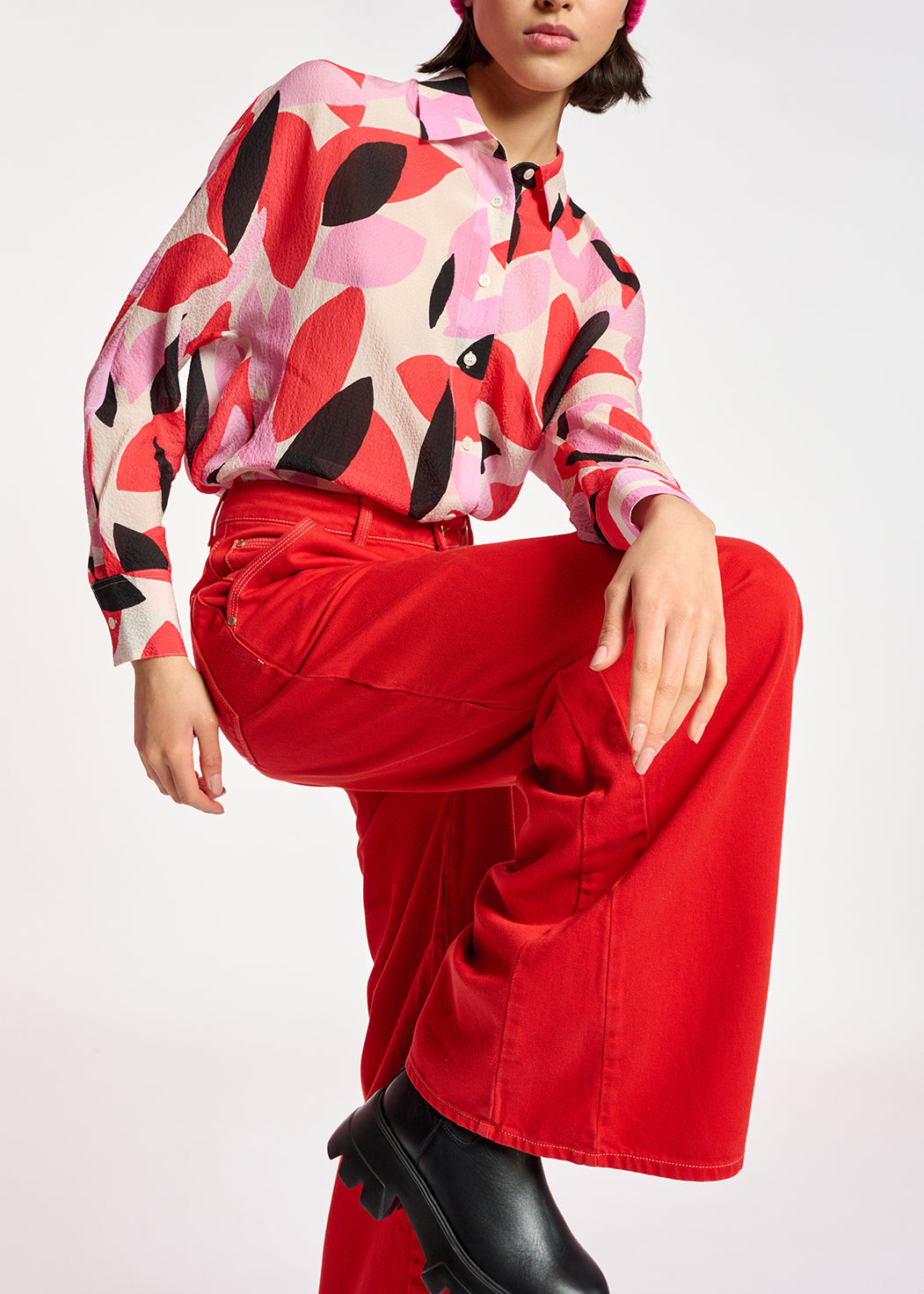 Chemise blanc cassé, rouge et rose à imprimé abstrait RE—SSENTIEL | Essentiel second hand