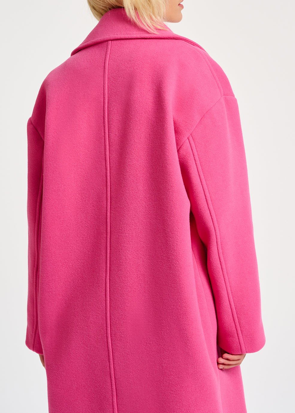 Fluoroze wolmix jas met dubbele knopenrij RE—SSENTIEL | Essentiel second hand