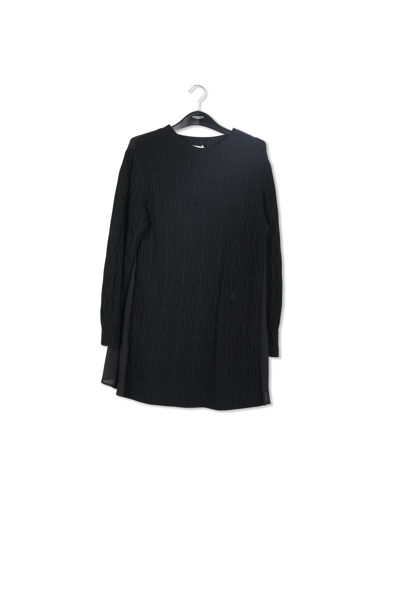 Zwarte jurk in kabelsteek met stoffen rug RE—SSENTIEL | Essentiel second hand