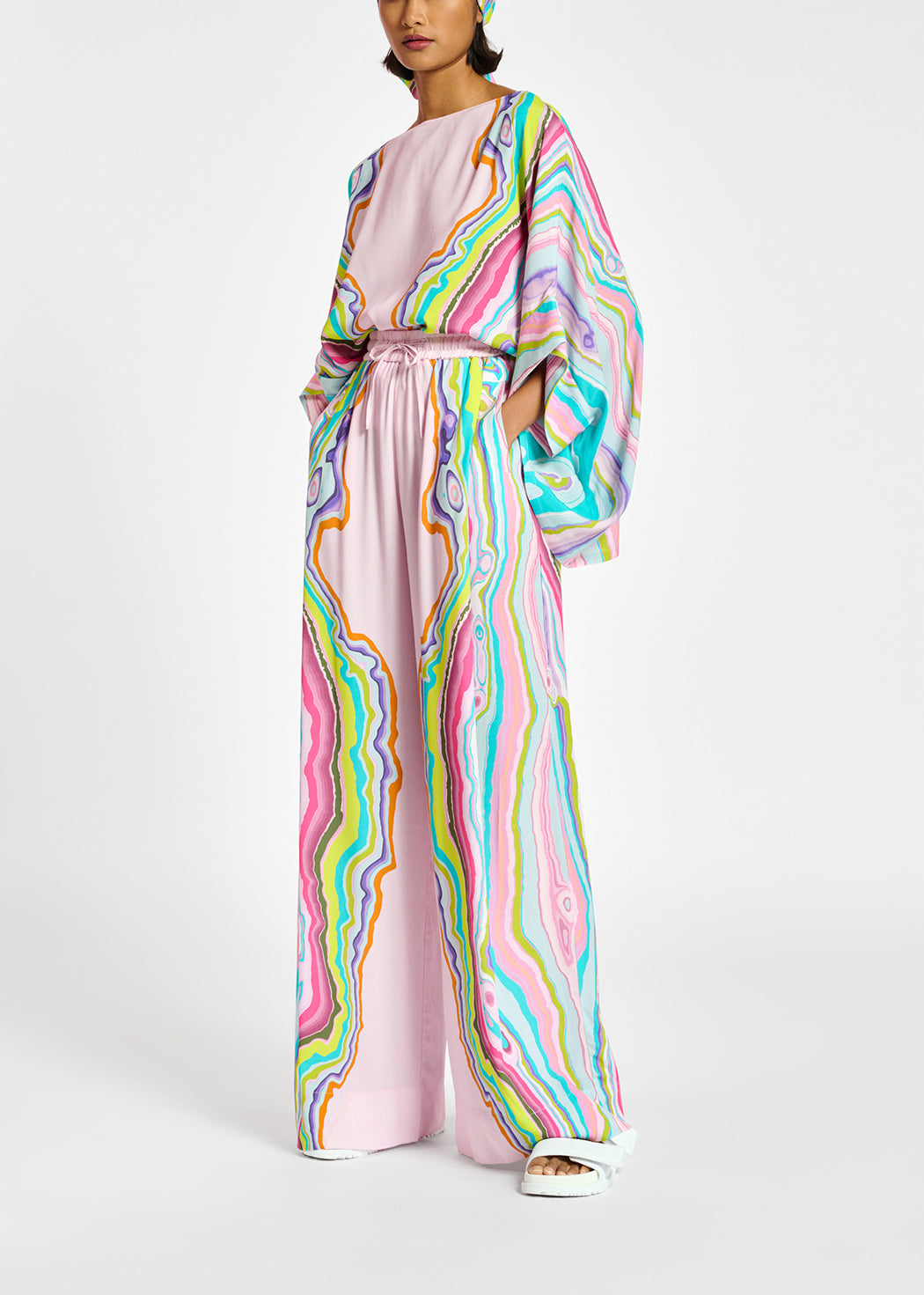 Lilac wide-leg pants with multicolor print RE—SSENTIEL | Essentiel second hand