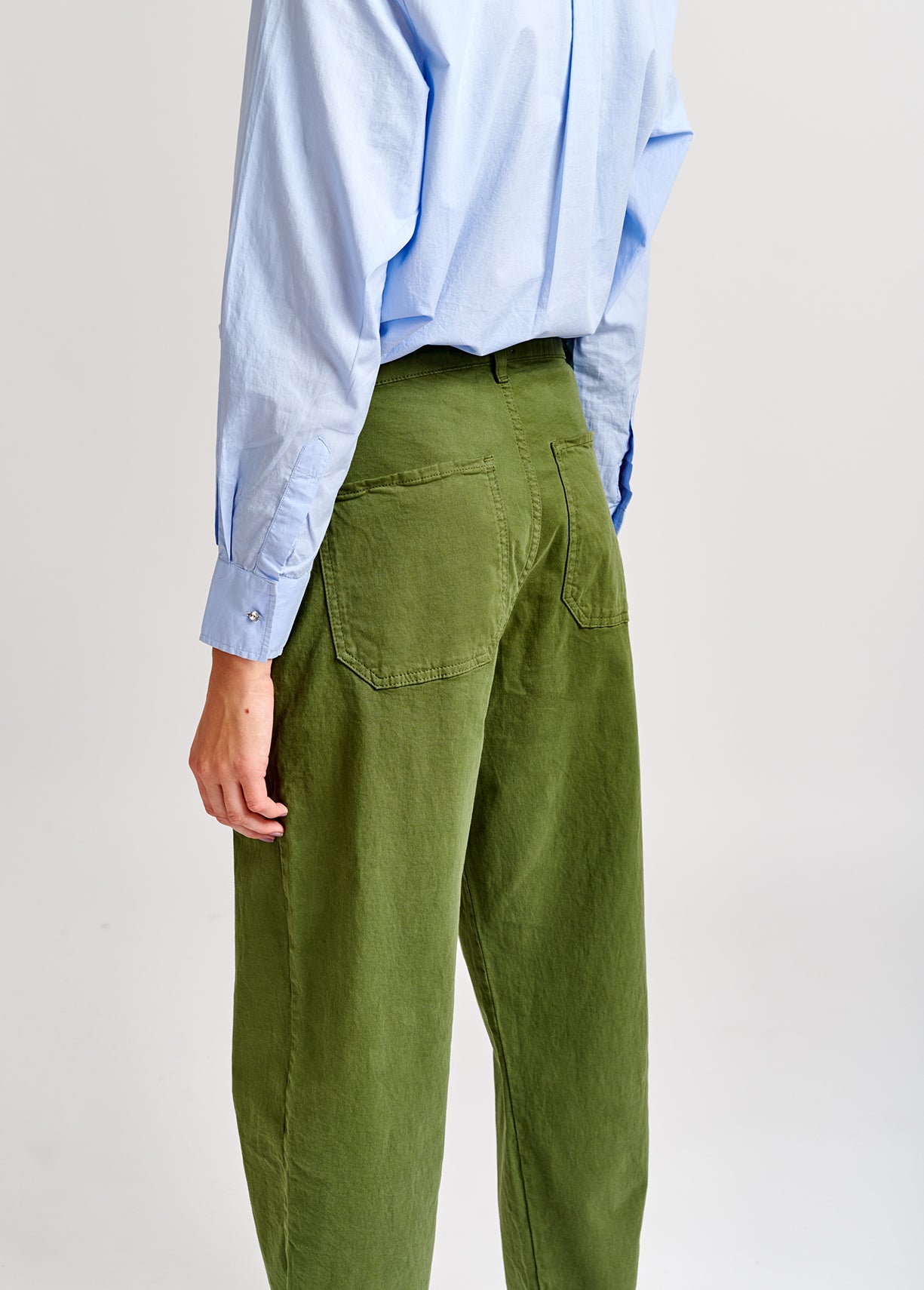 Moss green high-waisted trousers RE—SSENTIEL | Essentiel second hand