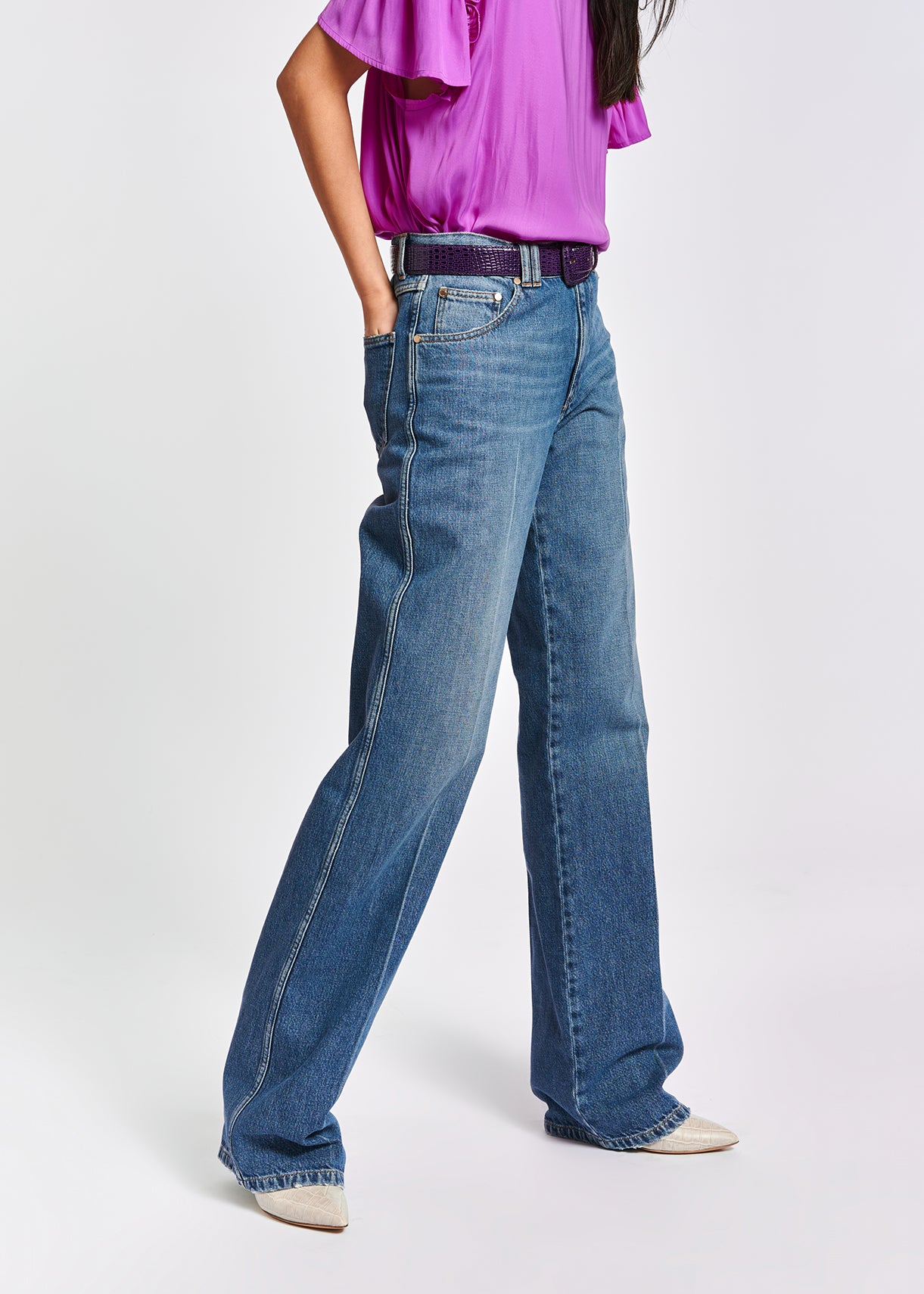 Blue Loose-fit denim jeans RE—SSENTIEL | Essentiel second hand