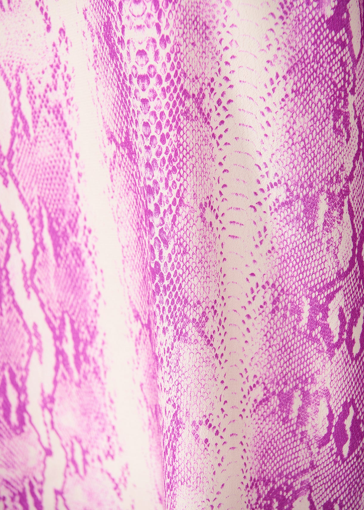 Top met witte en paarse slangenprint RE—SSENTIEL | Essentiel second hand