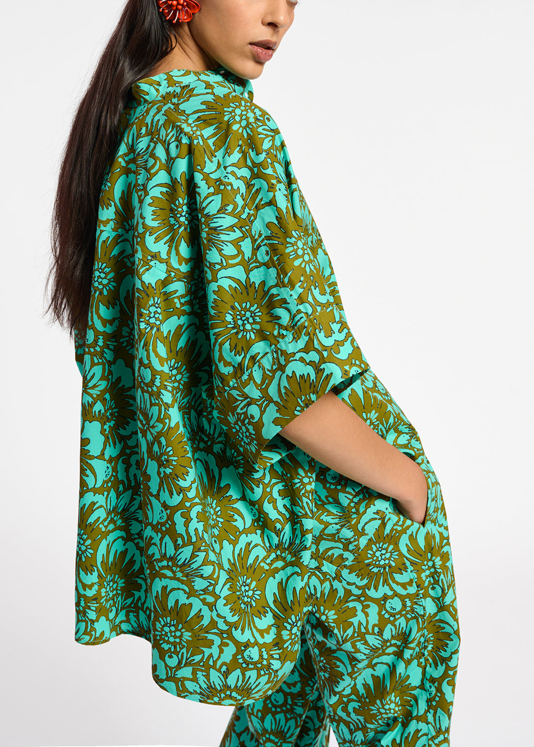 Khaki and turquoise oversized cotton-poplin shirt with floral print RE—SSENTIEL | Essentiel second hand