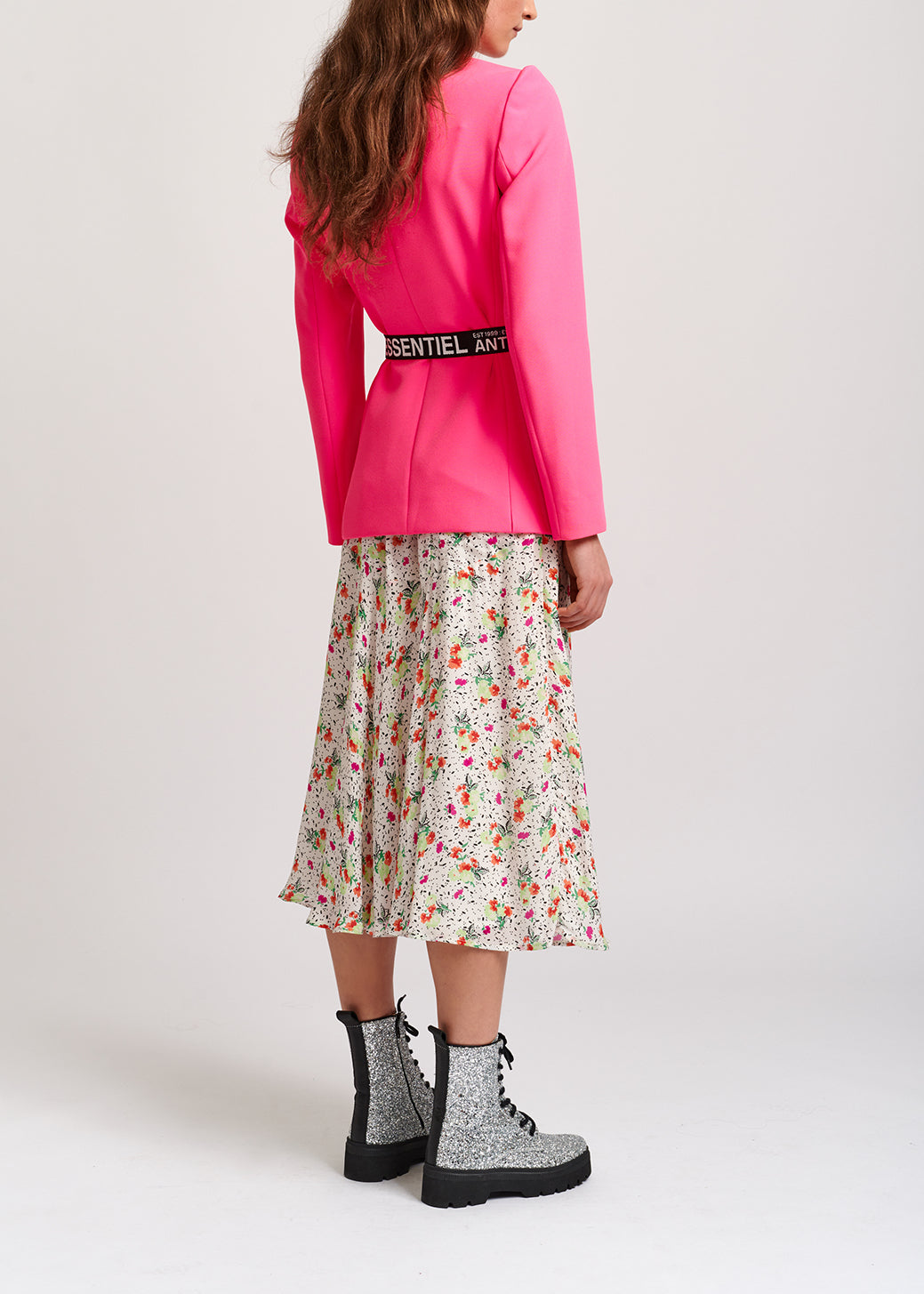 Neon pink tailored blazer RE—SSENTIEL | Essentiel second hand