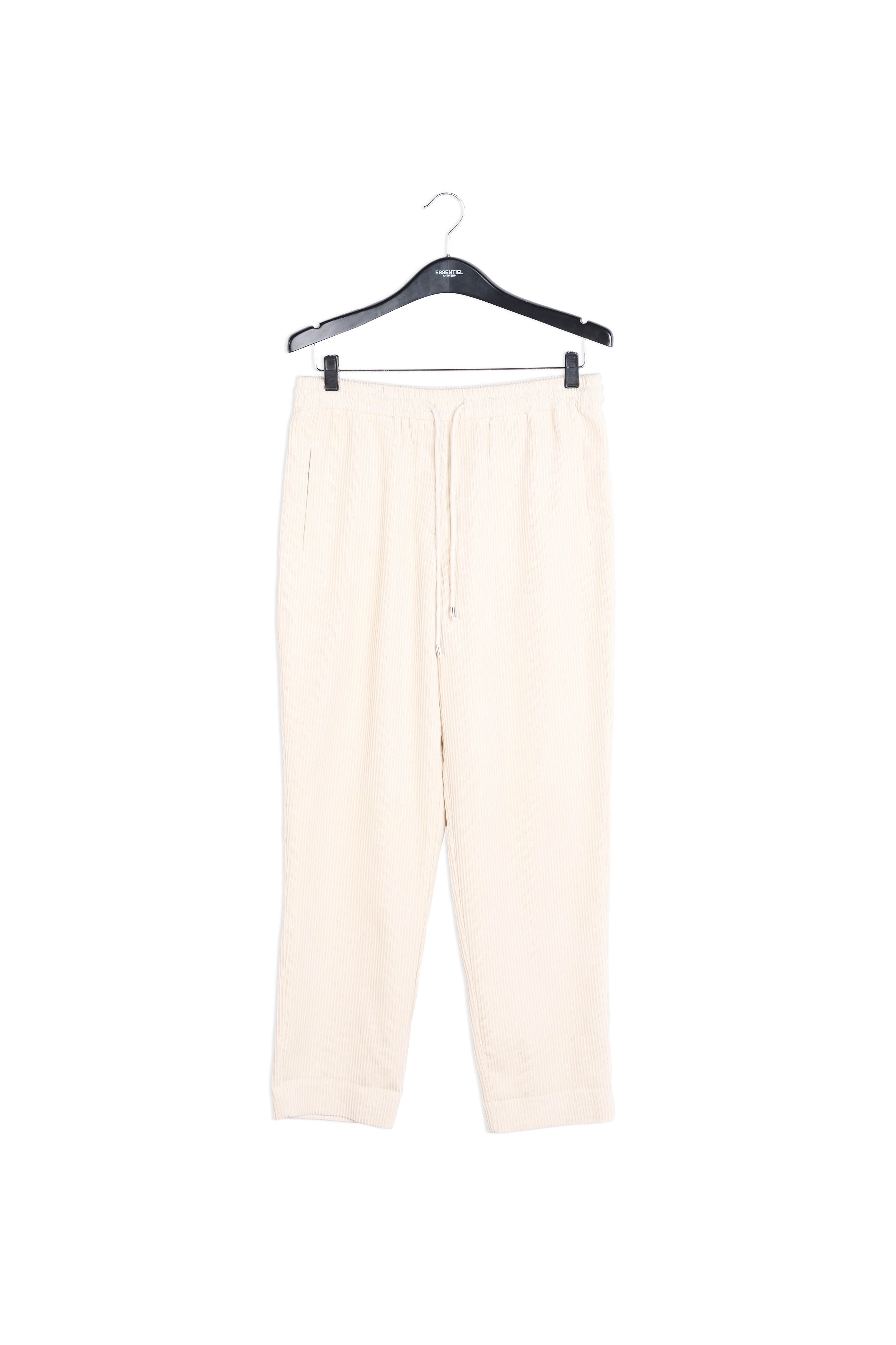 Taps toelopende broek in gebroken wit fluweel RE—SSENTIEL | Essentiel second hand