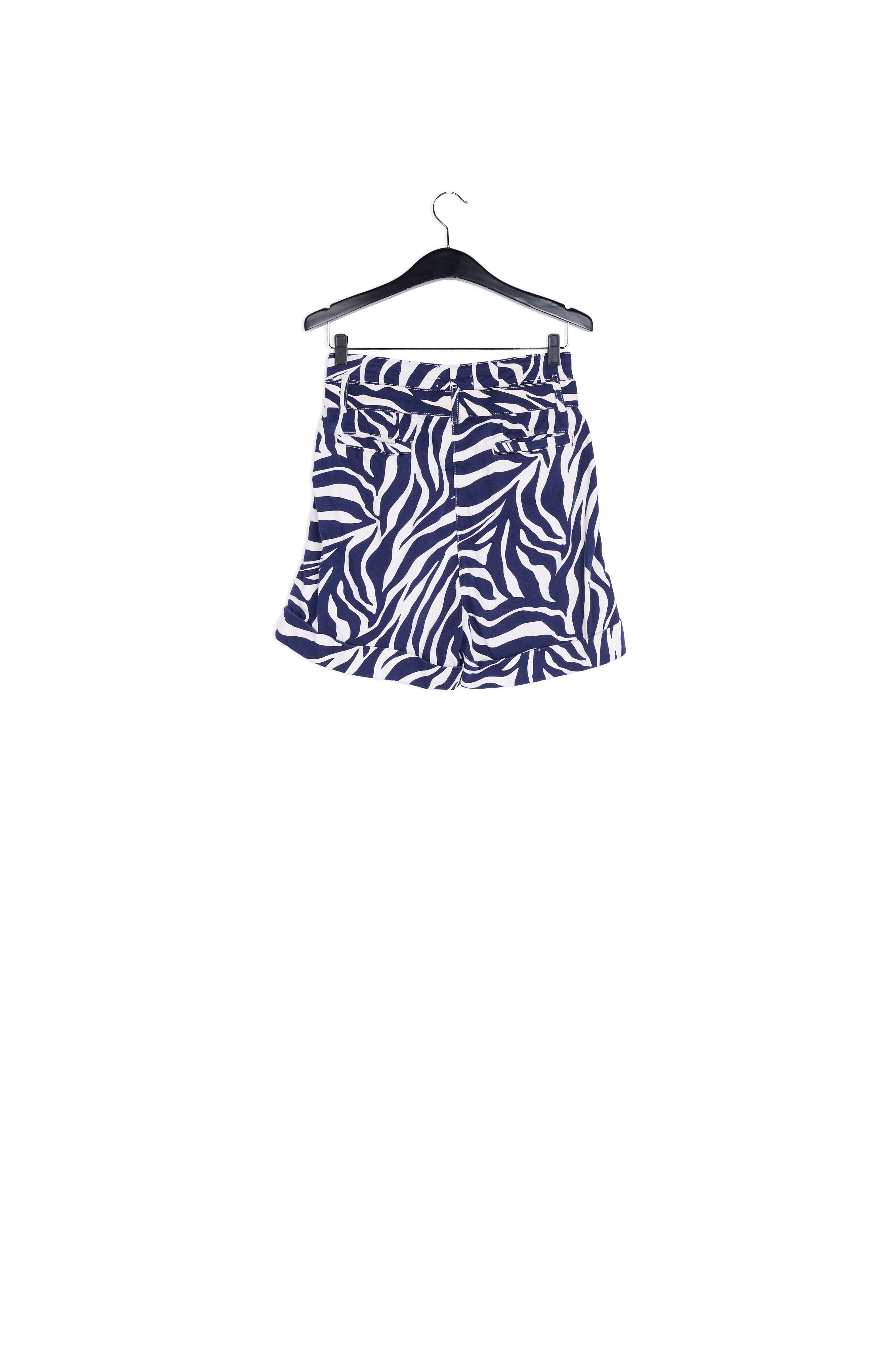 Off-white and navy blue zebra-print belted denim shorts RE—SSENTIEL | Essentiel second hand