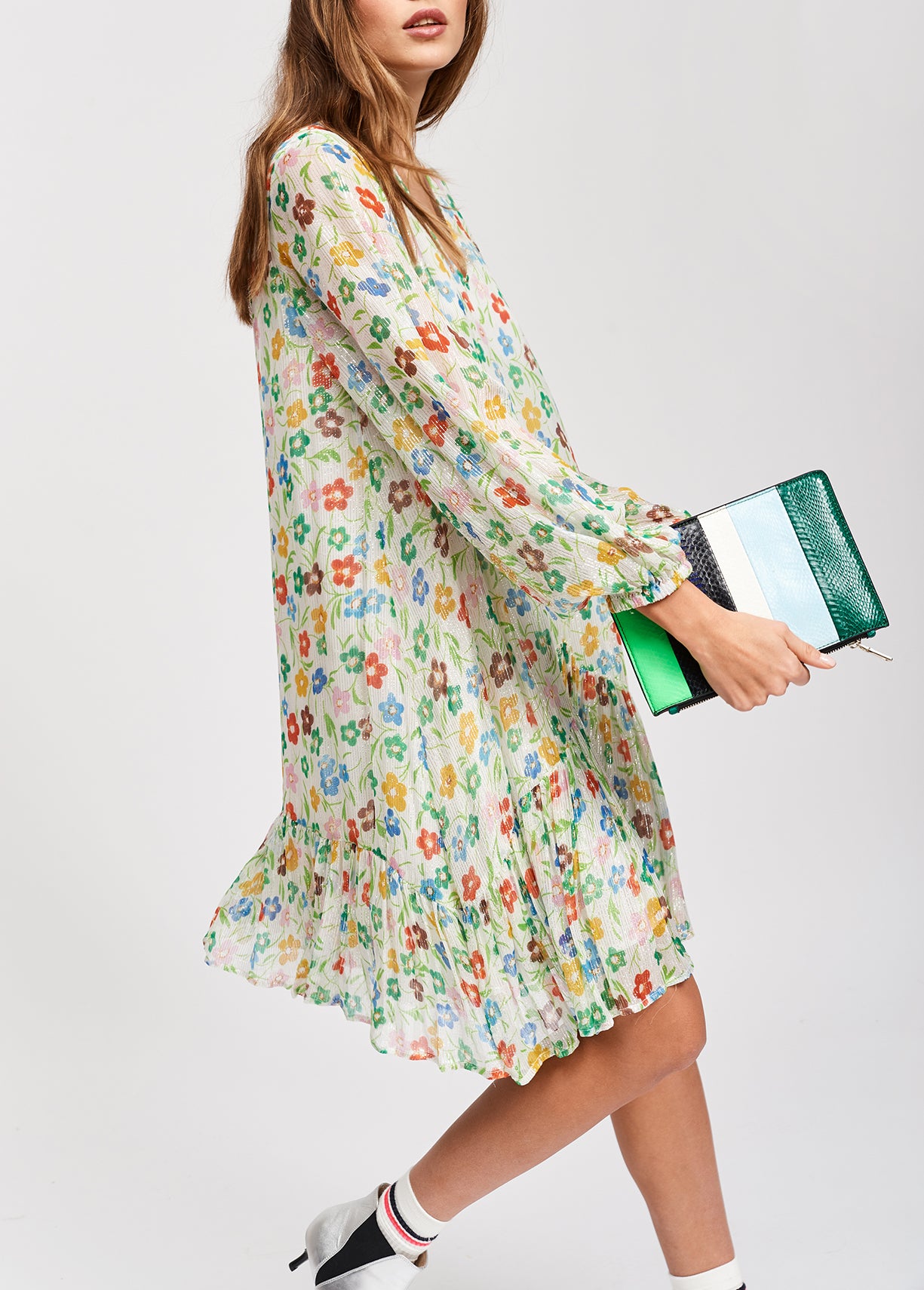 Gebroken witte bloemenjurk met volant RE—SSENTIEL | Essentiel second hand