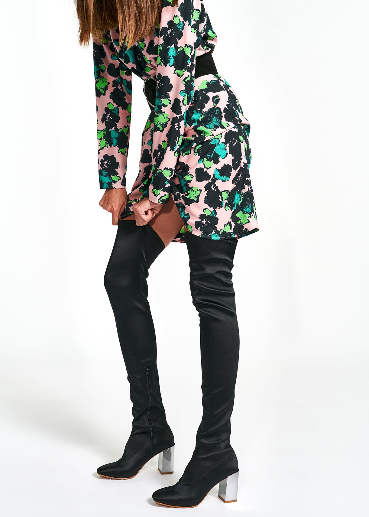 Mini-robe cache-cœur rose à fleurs RE—SSENTIEL | Essentiel second hand