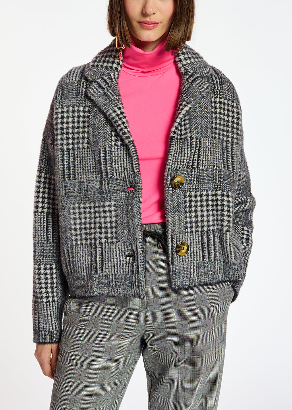 Black and off-white fuzzy knitted jacket RE—SSENTIEL | Essentiel second hand