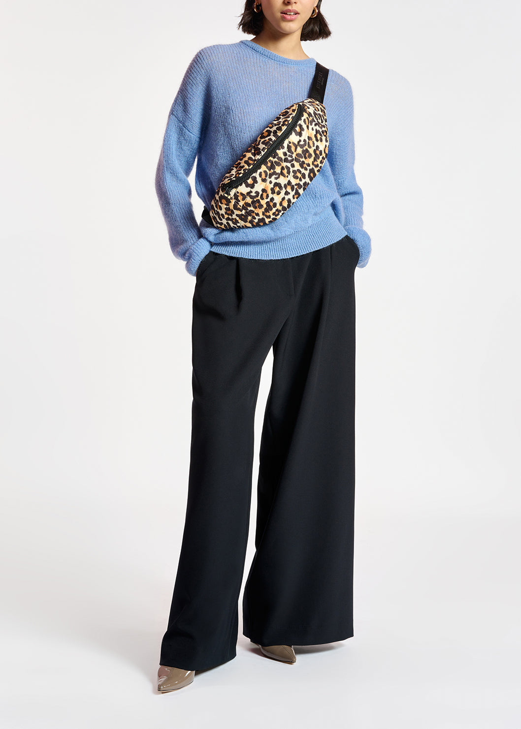 Pull oversize bleu en mohair mélangé RE—SSENTIEL | Essentiel second hand