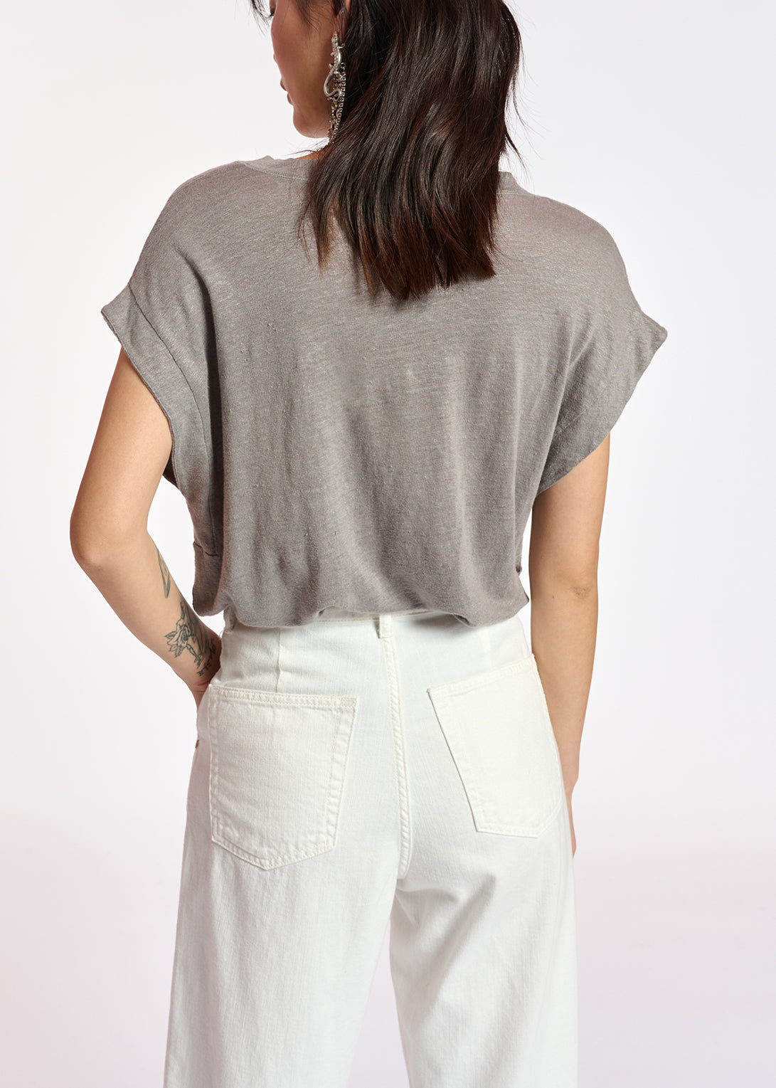 Grey linen v-neck t-shirt RE—SSENTIEL | Essentiel second hand