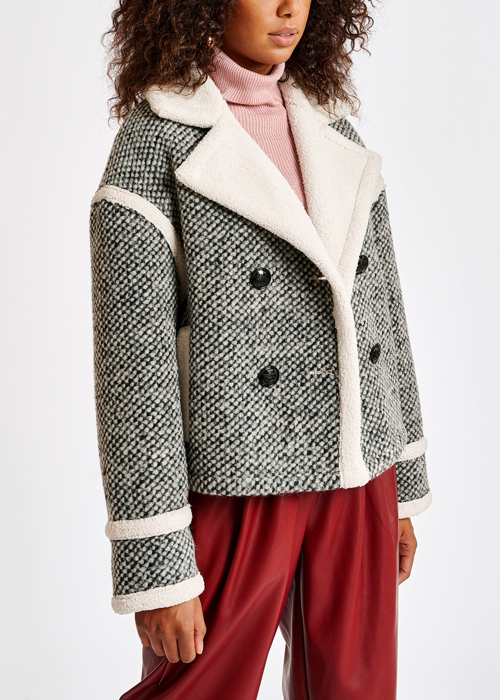 Black and off-white faux fur jacket RE—SSENTIEL | Essentiel second hand