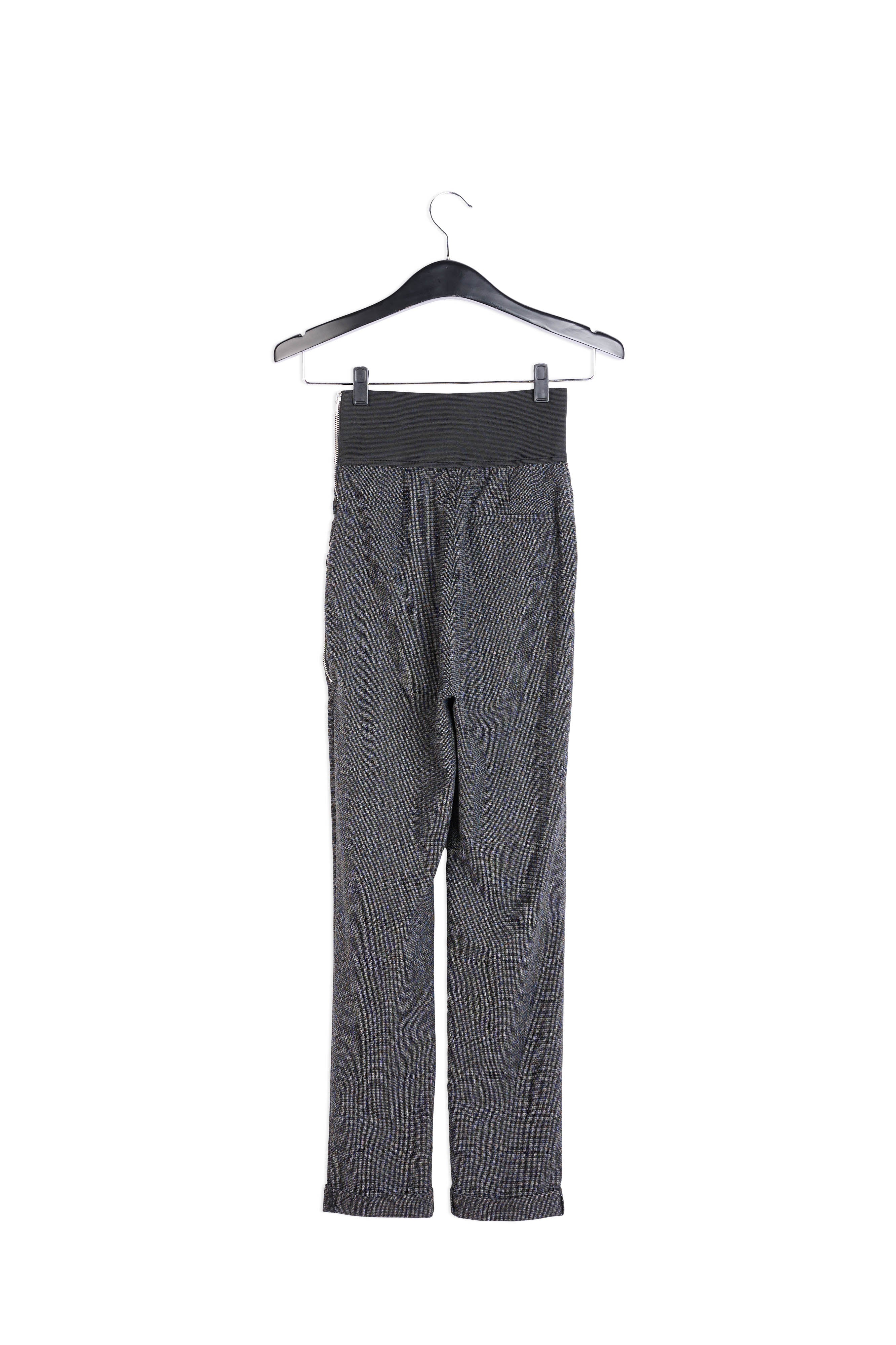 Pantalon fuselé noir et blanc à taille haute RE—SSENTIEL | Essentiel second hand