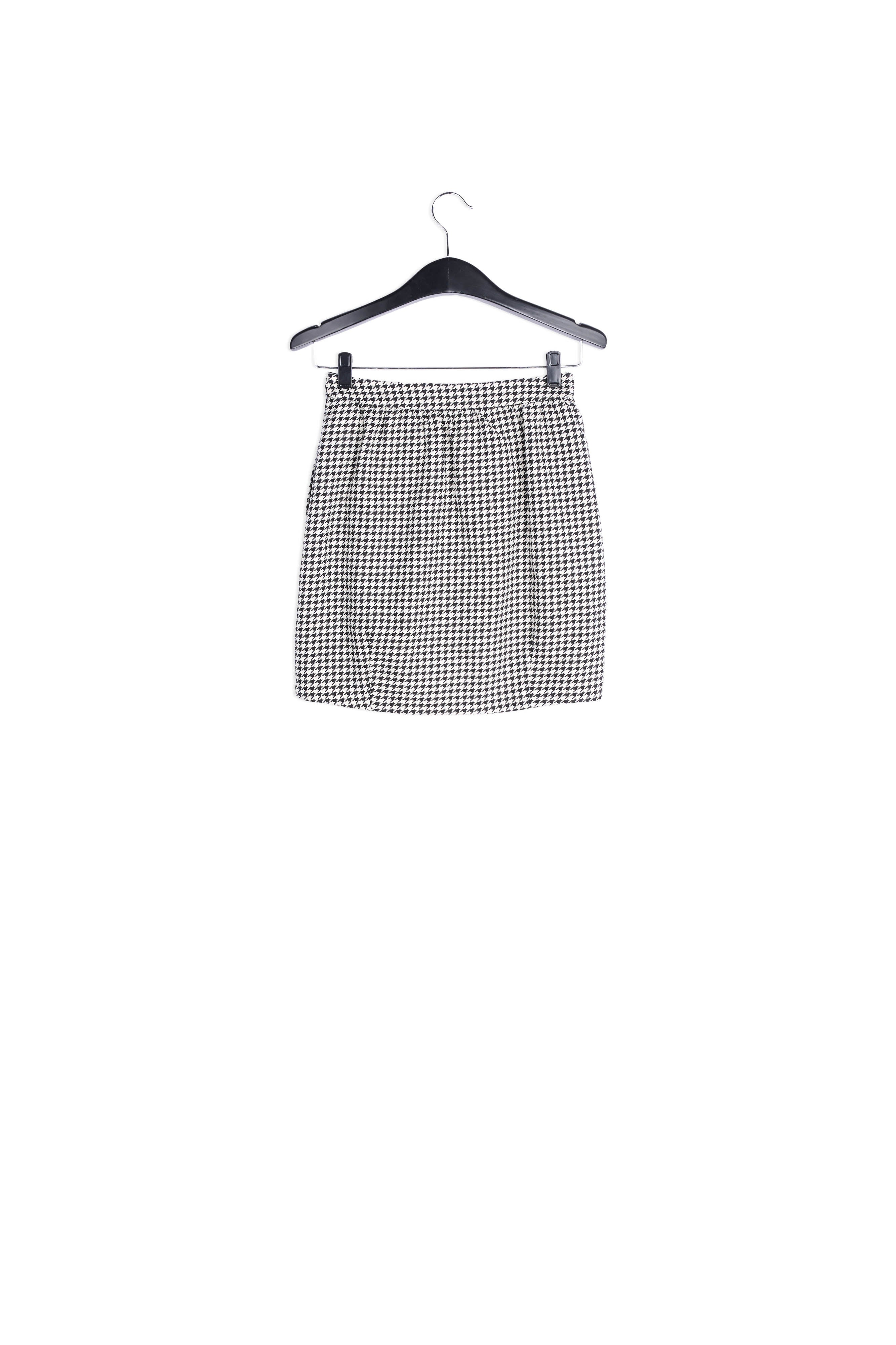 Black and white tulip mini skirt RE—SSENTIEL | Essentiel second hand