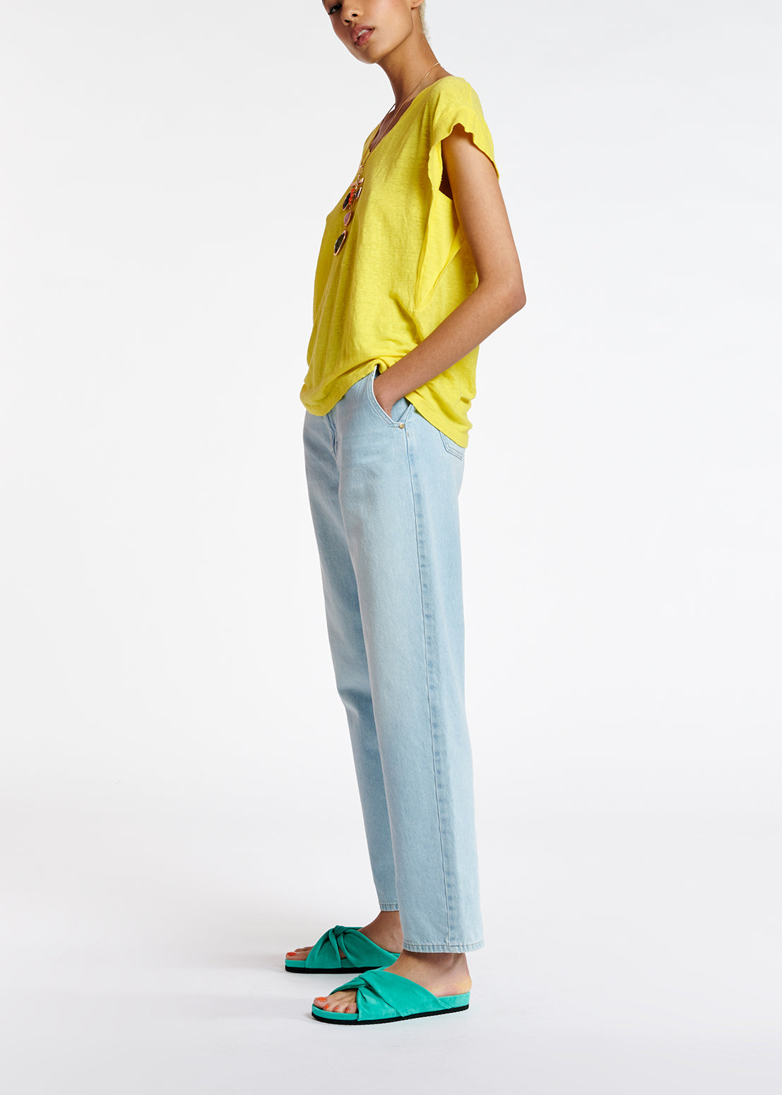 Yellow linen V-neck T-shirt RE—SSENTIEL | Essentiel second hand