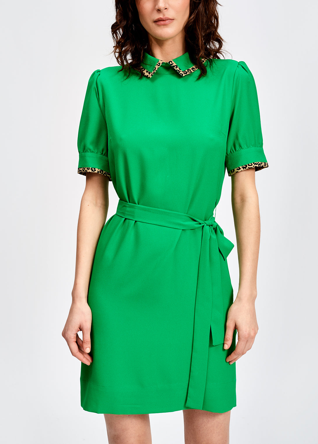 Green shirt dress with animal print trim RE—SSENTIEL | Essentiel second hand