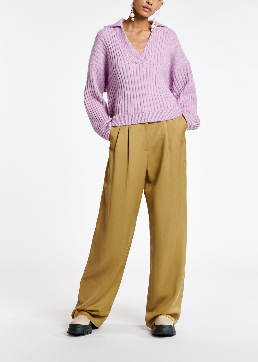 Lilac V-neck ribbed-knit sweater RE—SSENTIEL | Essentiel second hand