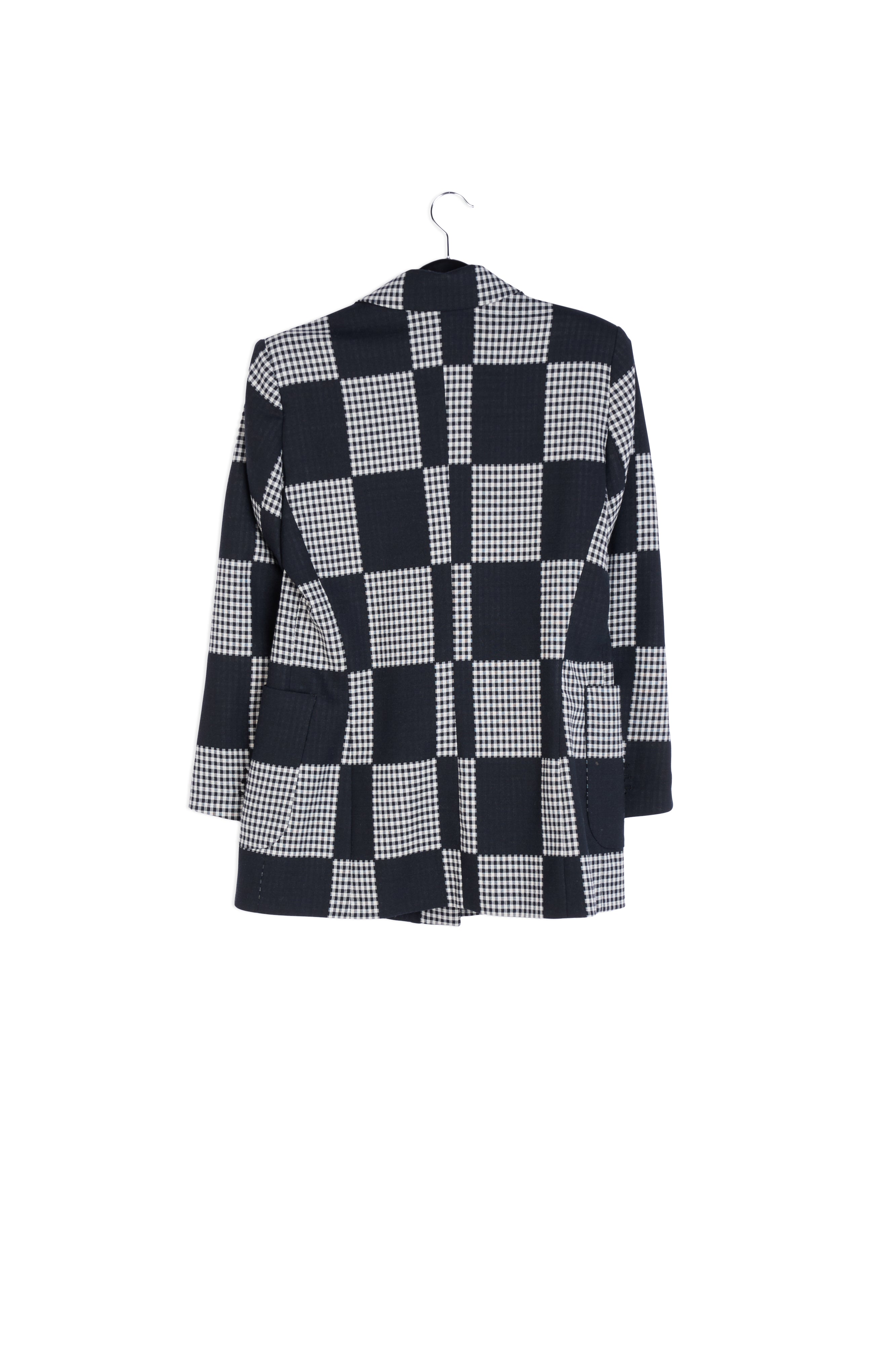 Black and off-white contemporary double-breasted blazer RE—SSENTIEL | Essentiel second hand