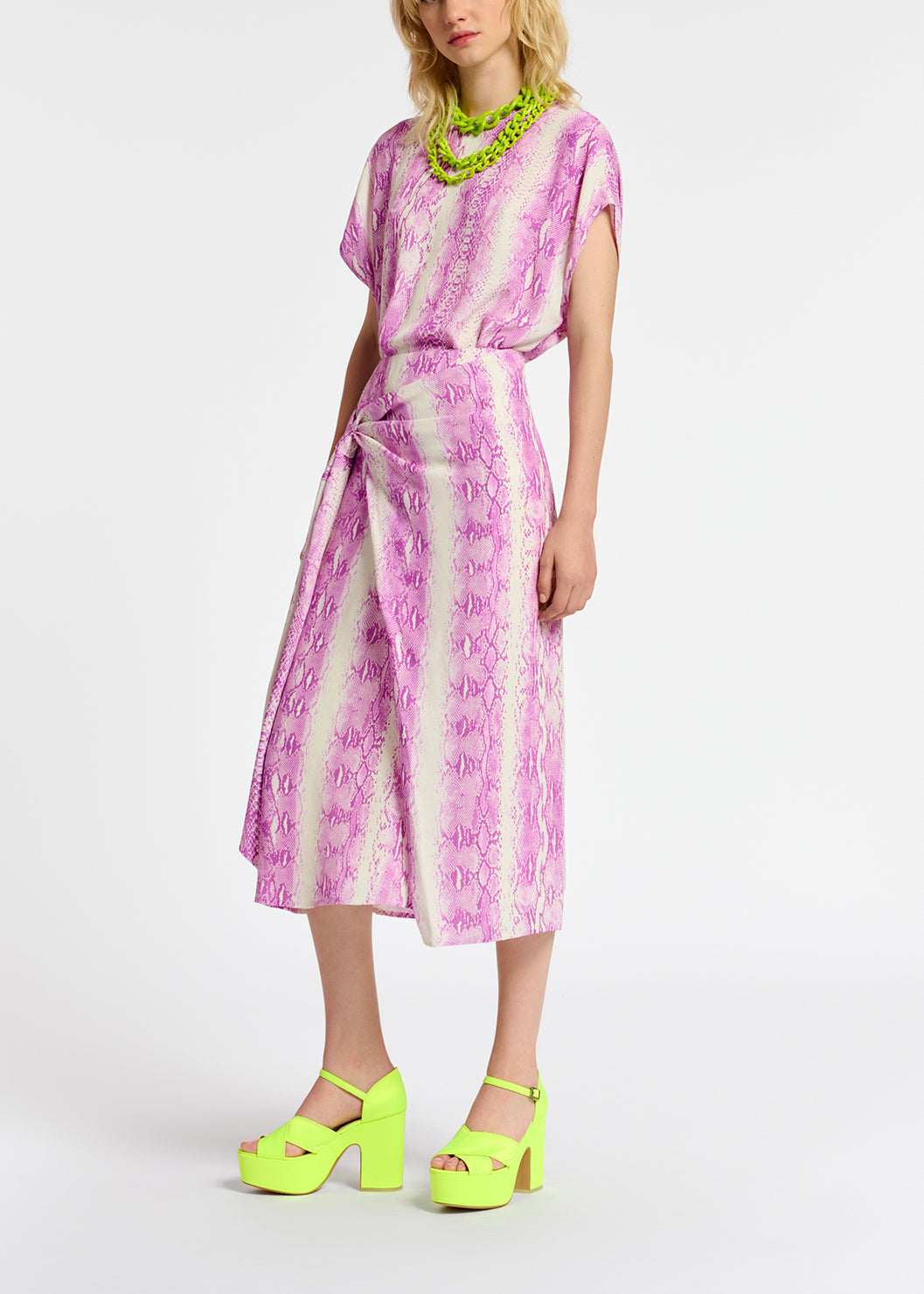 Jupe midi à imprimé serpent blanc et violet RE—SSENTIEL | Essentiel second hand