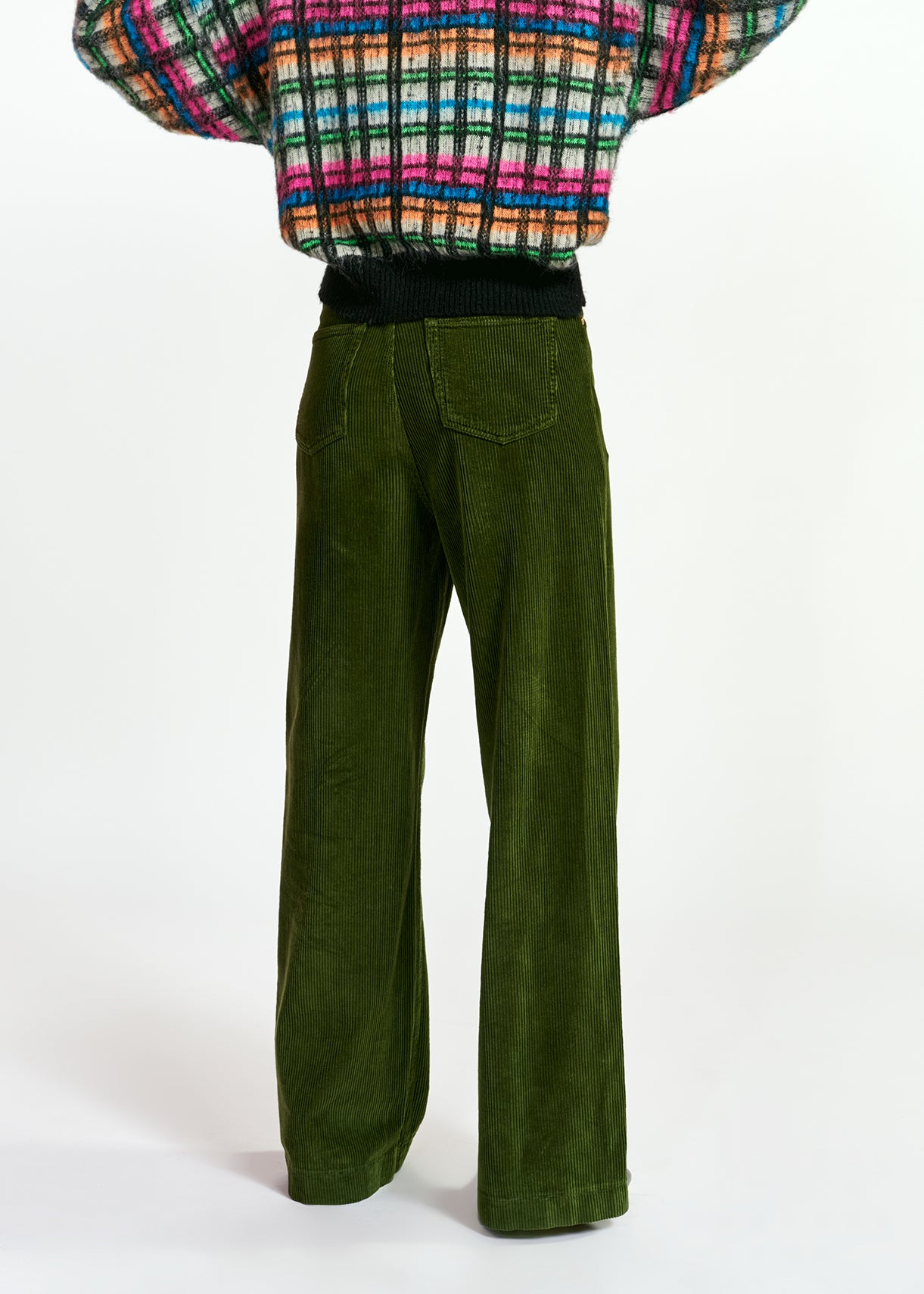 Pine green soft corduroy wide leg pants RE—SSENTIEL | Essentiel second hand