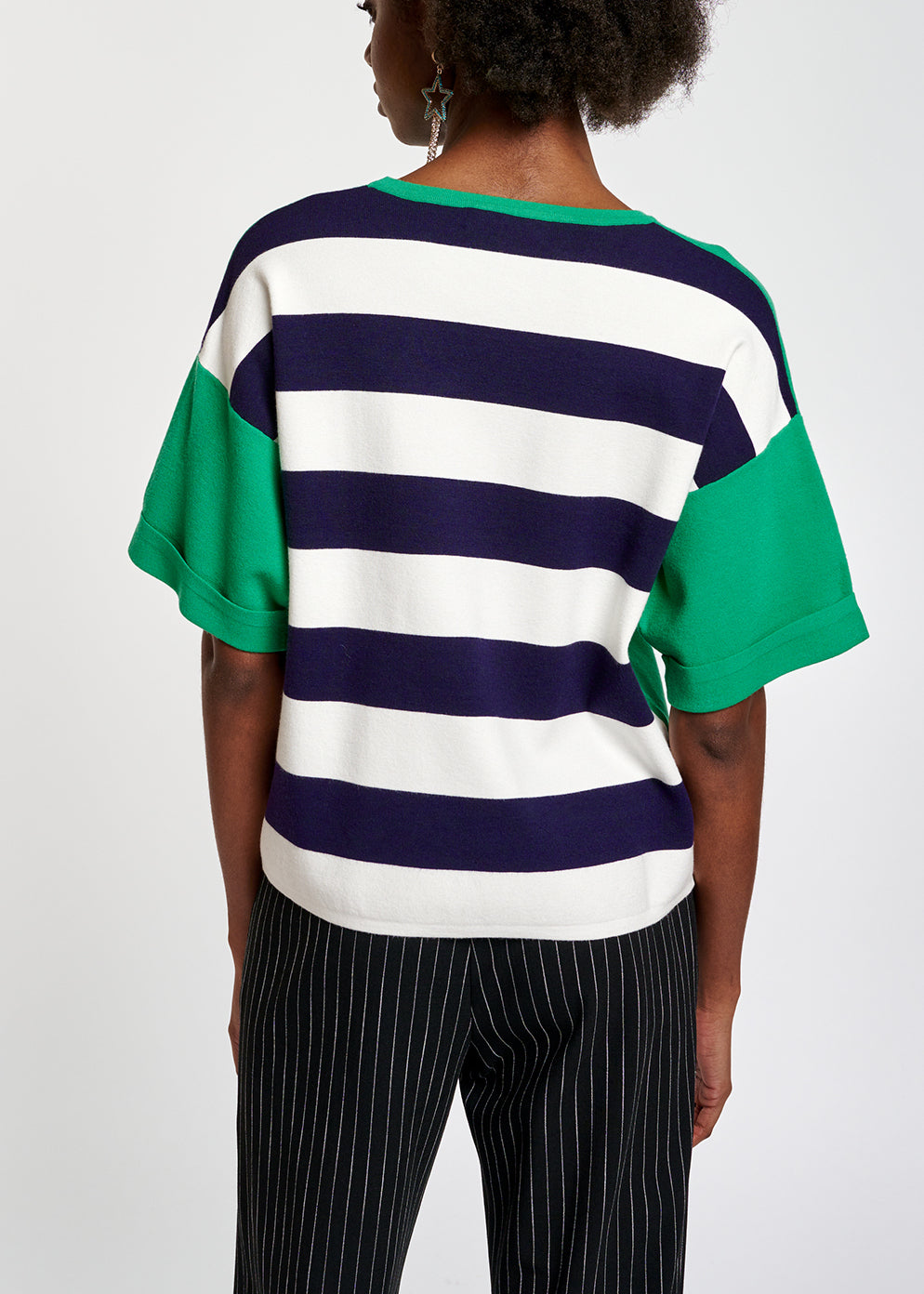 Pull vert à manches courtes avec rayures RE—SSENTIEL | Essentiel second hand