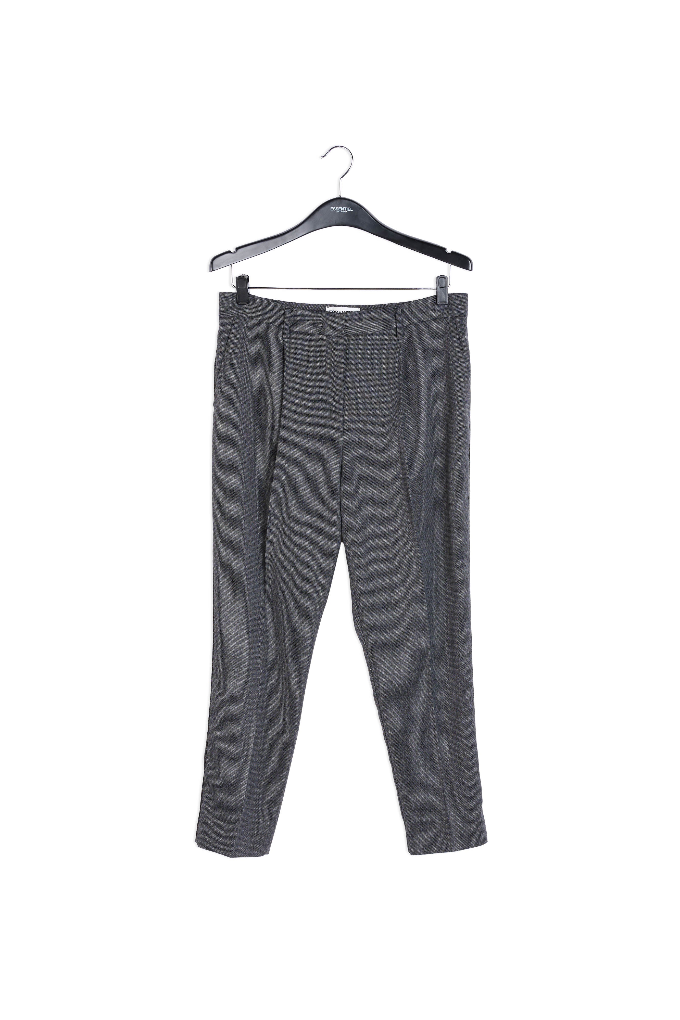 Raizeux pantalons RE—SSENTIEL | Essentiel second hand