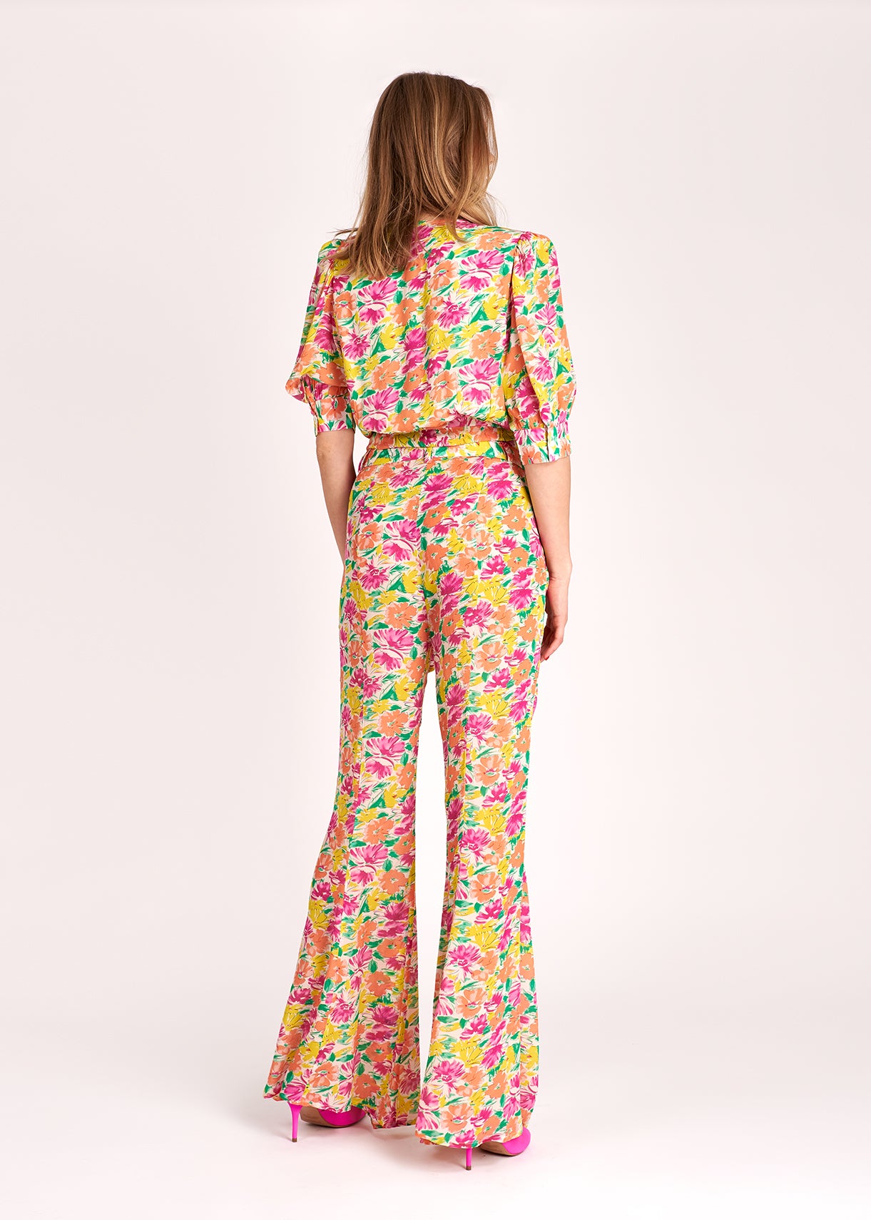 Wikkeltop met kleurrijke bloemenprint RE—SSENTIEL | Essentiel second hand