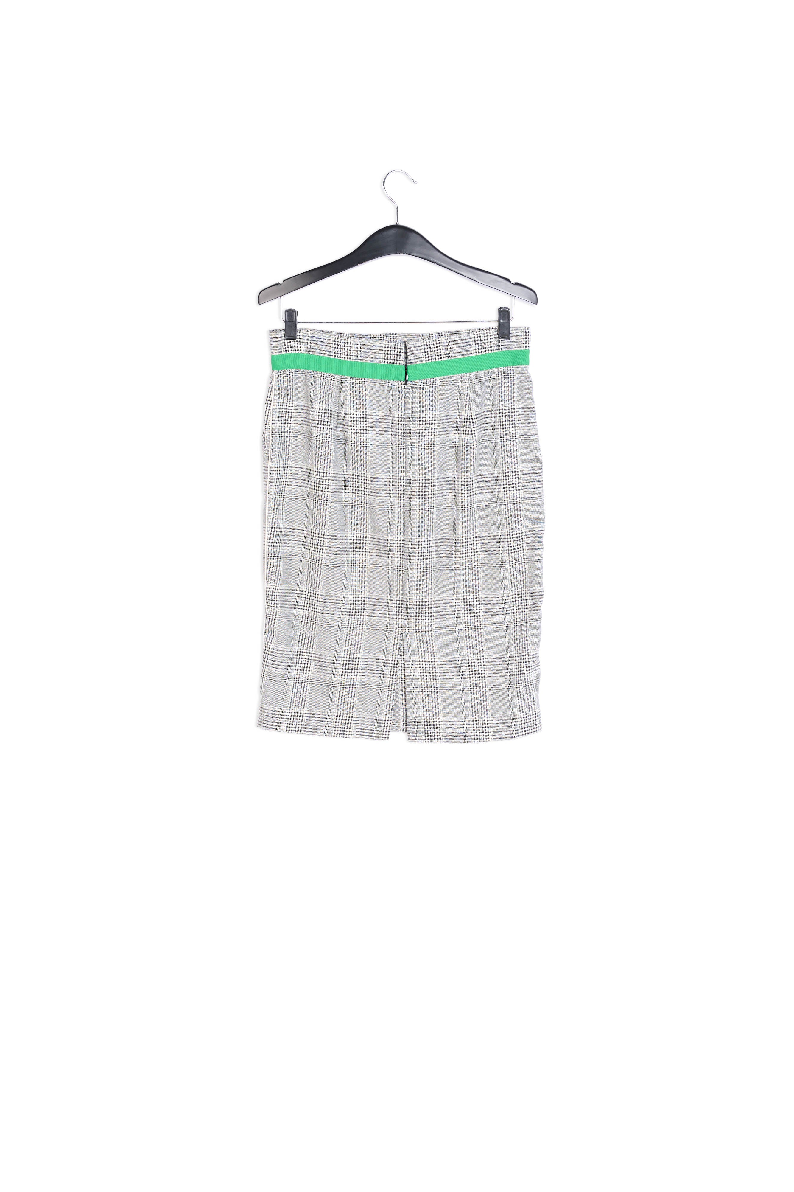 Rok Zwart RE—SSENTIEL | Essentiel second hand