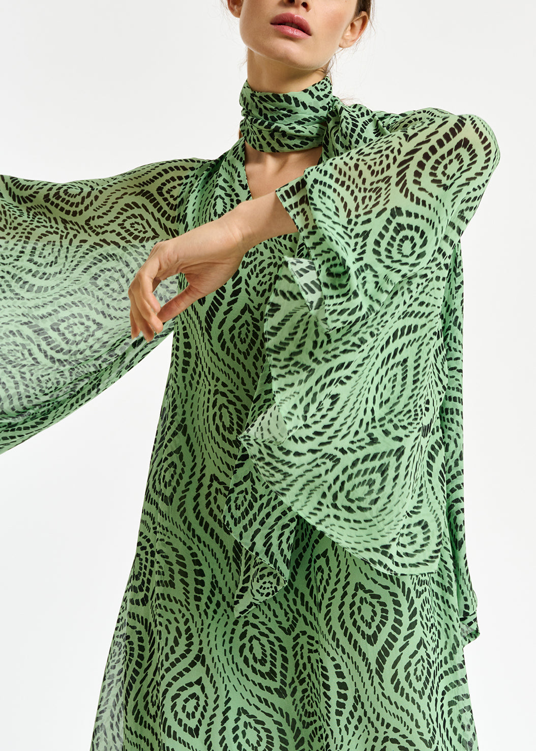 Mint green midi-length dress with geometric print RE—SSENTIEL | Essentiel second hand