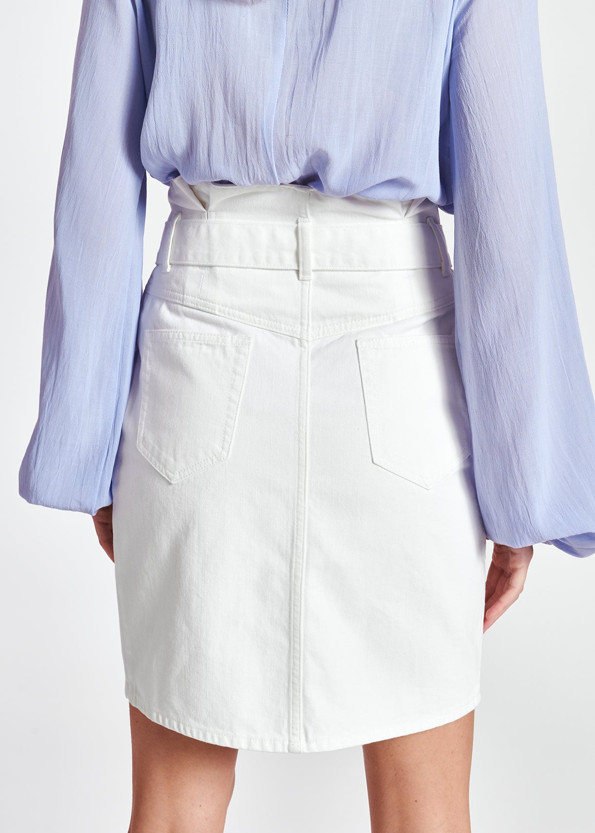 Off-white high-waisted mini skirt RE—SSENTIEL | Essentiel second hand