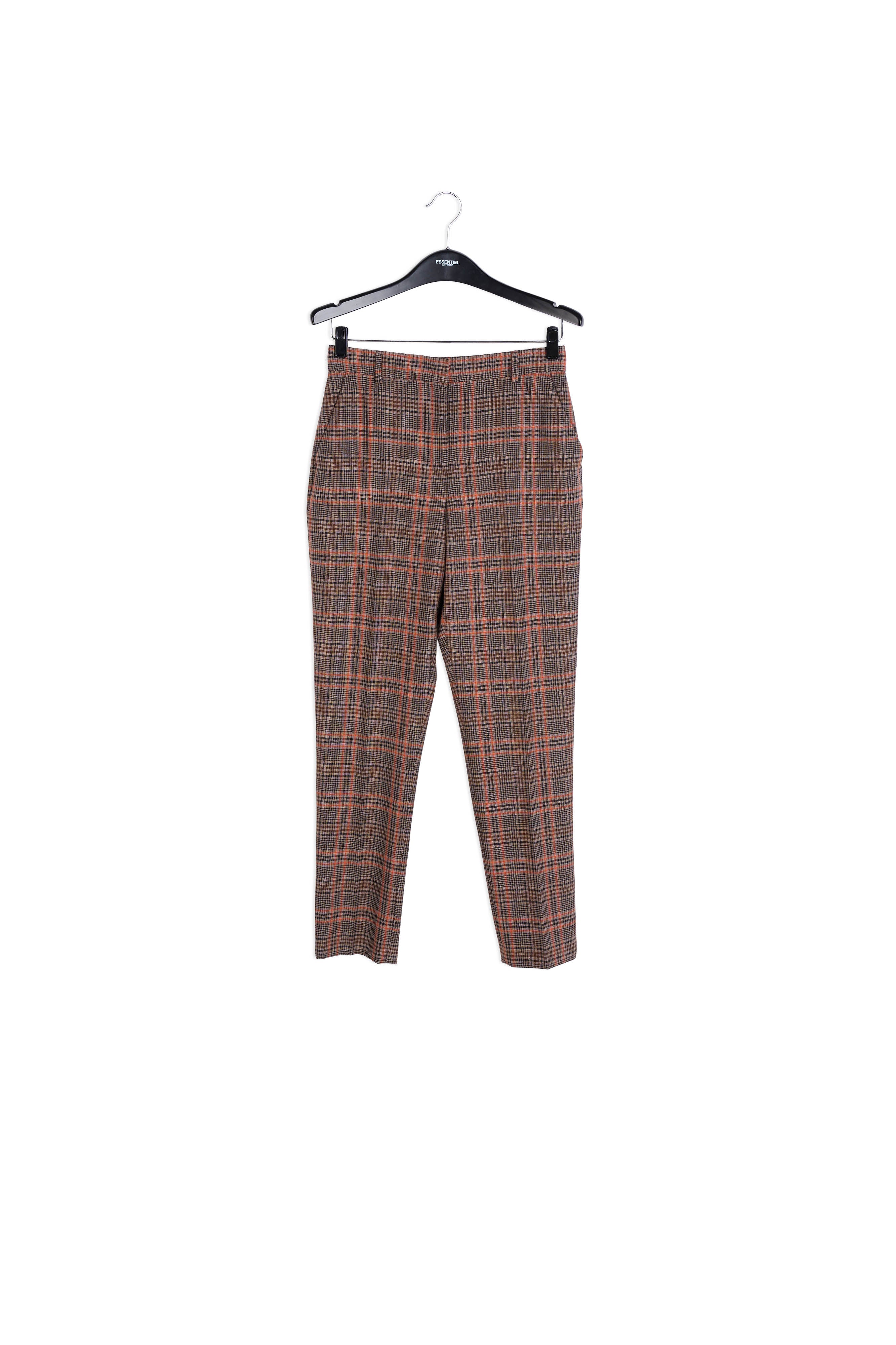 Wofia broek RE—SSENTIEL | Essentiel second hand