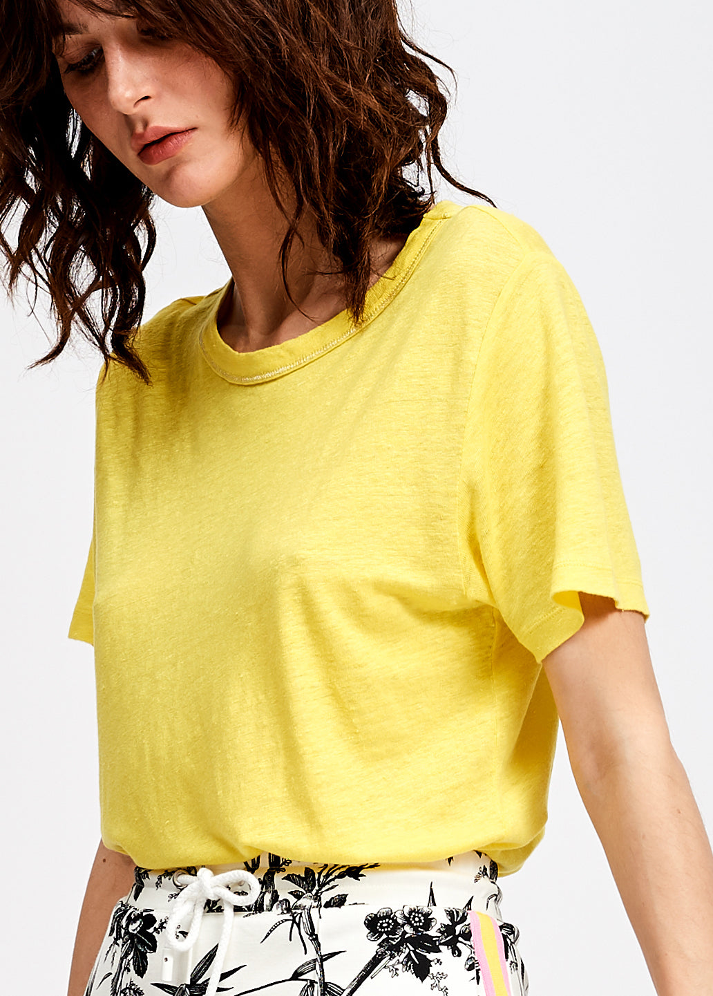 Yellow linen summer t-shirt RE—SSENTIEL | Essentiel second hand
