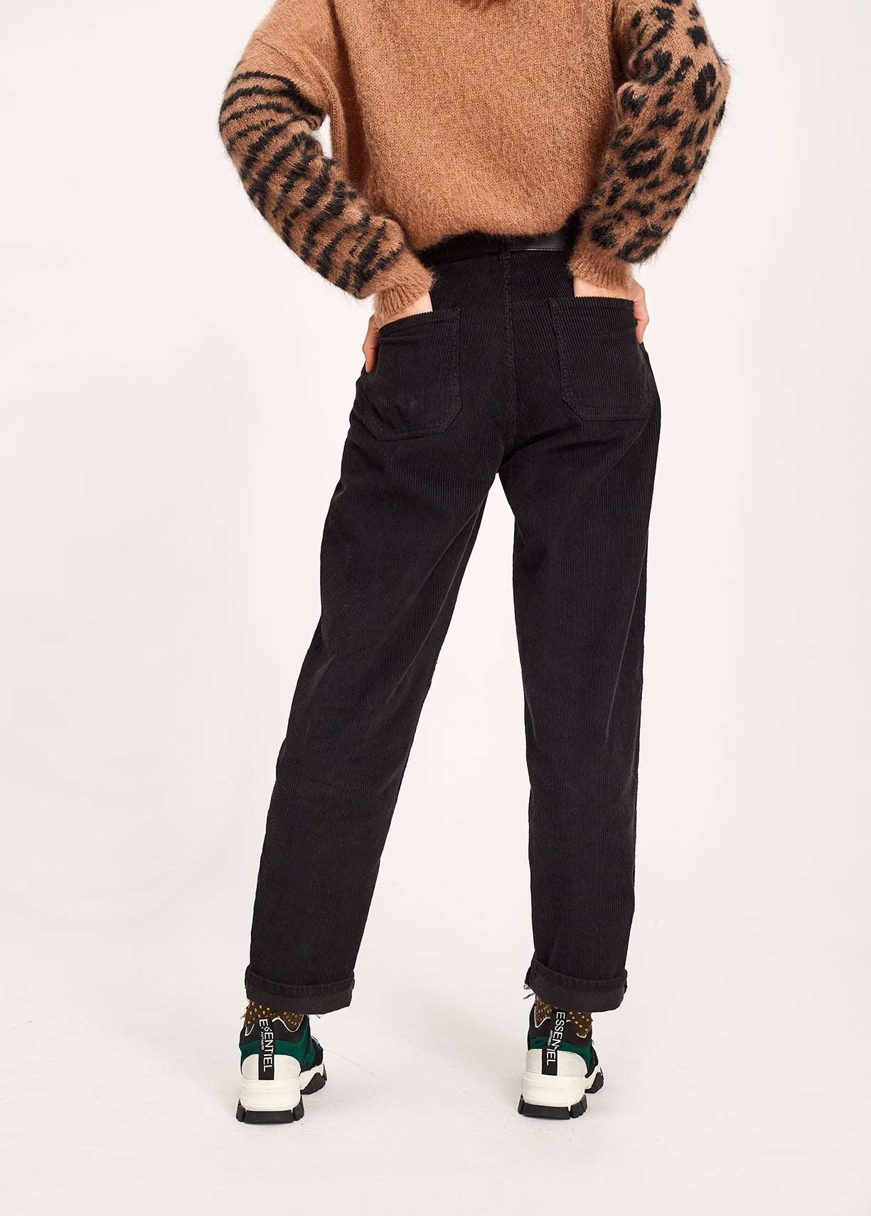 Black cotton-corduroy trousers RE—SSENTIEL | Essentiel second hand